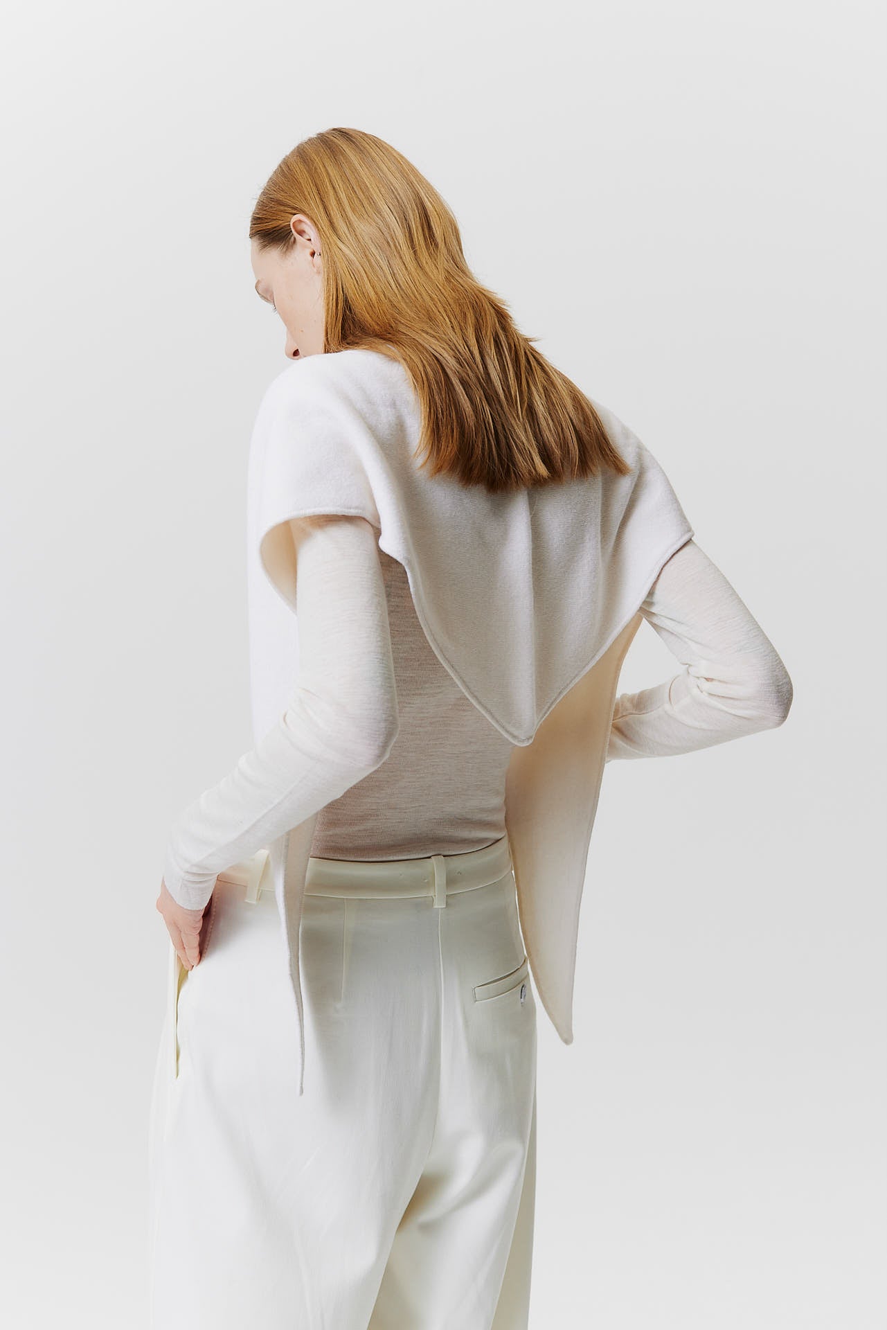Kaschmir Triangle Fine Knit Off-White
