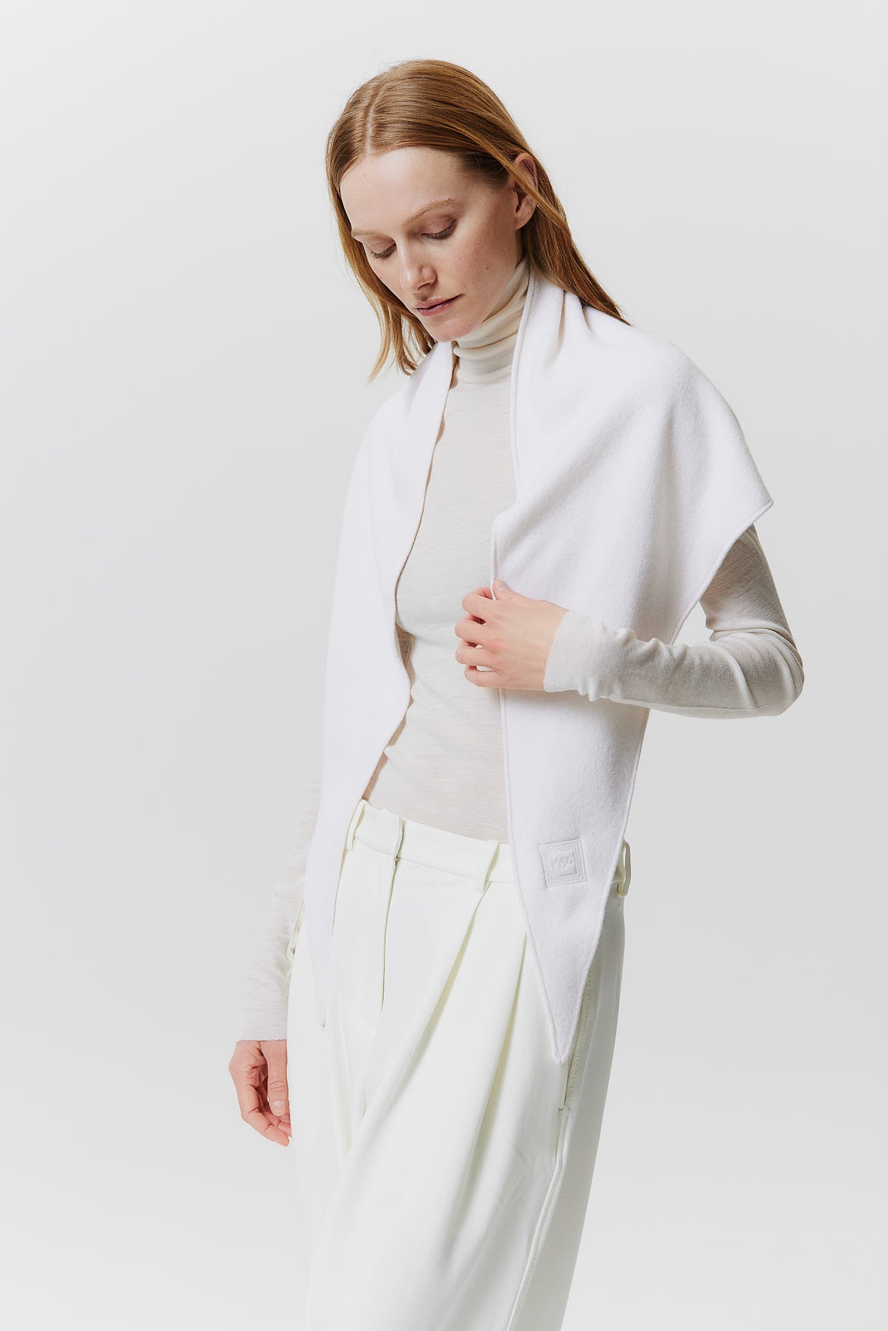 Cashmere Fine Triangle Off-White
