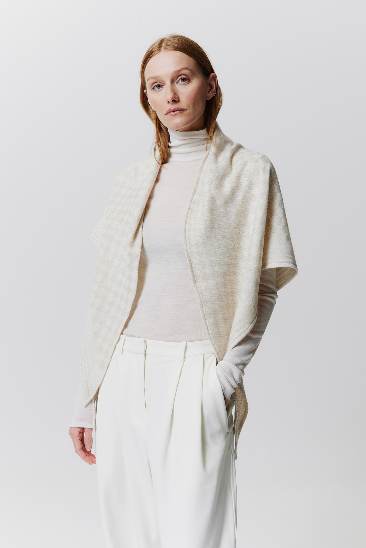 Kaschmir Triangle Jacquard White