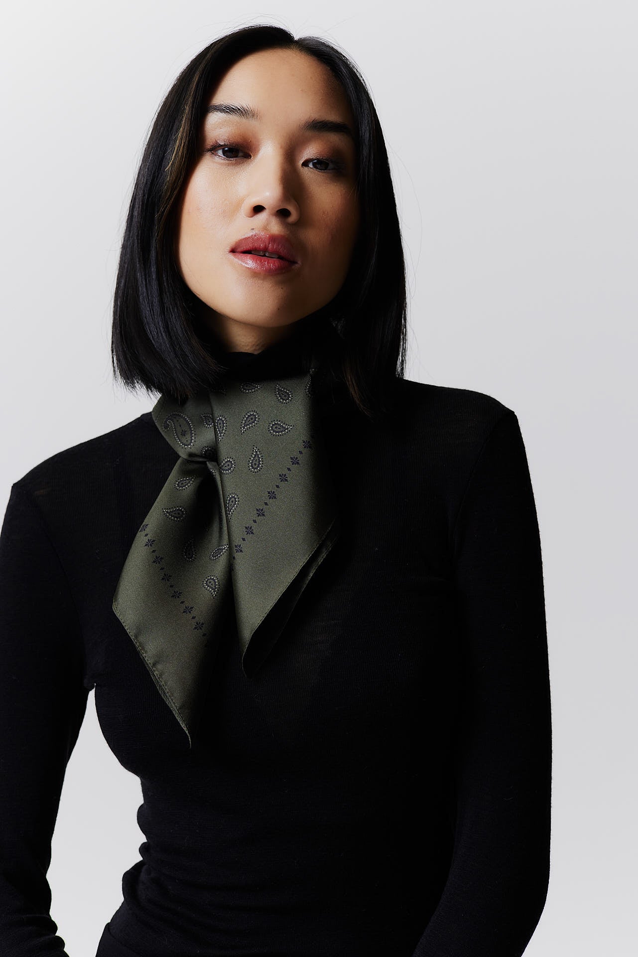 Silk Scarf Paisley 70 Forest