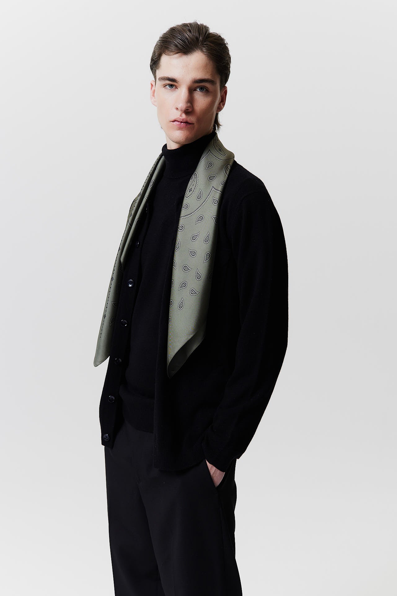 Silk Scarf Paisley 90 Forest