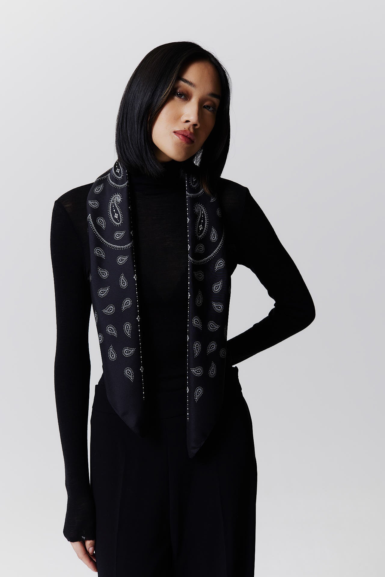 Seidentuch Paisley 90 Black