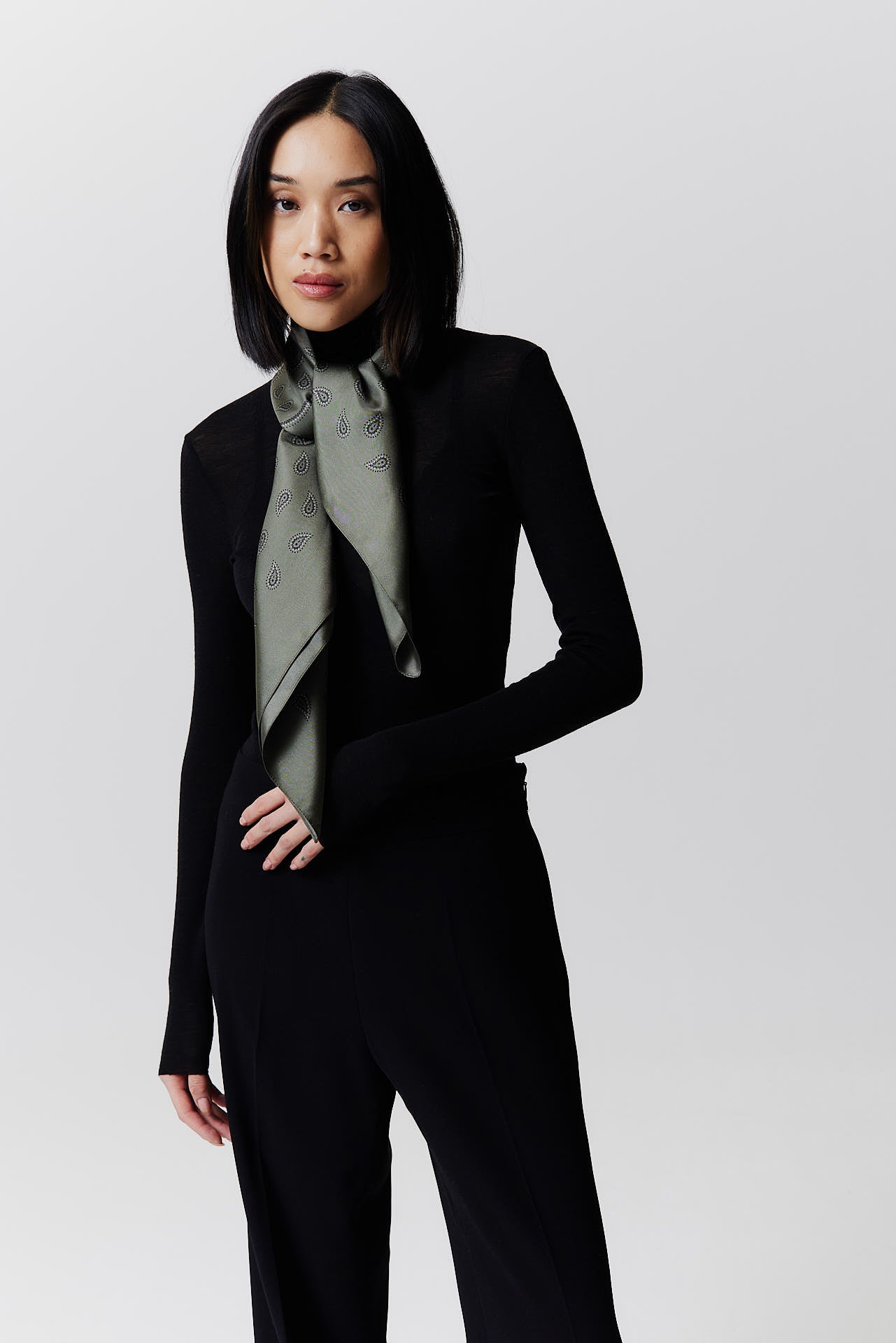 Silk Scarf Paisley 90 Forest