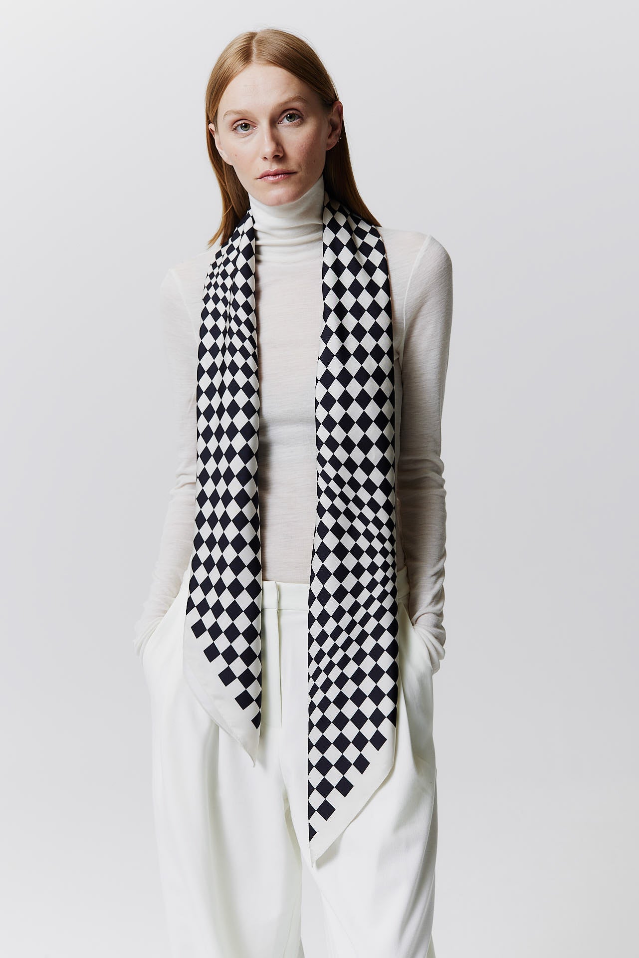 Silk Scarf Illusion 123 Black