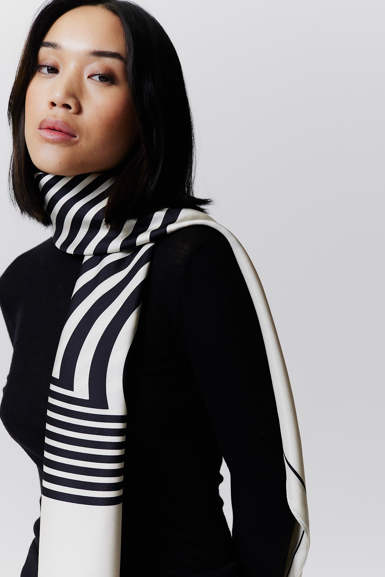 Silk Scarf Swirl 123 Off-White