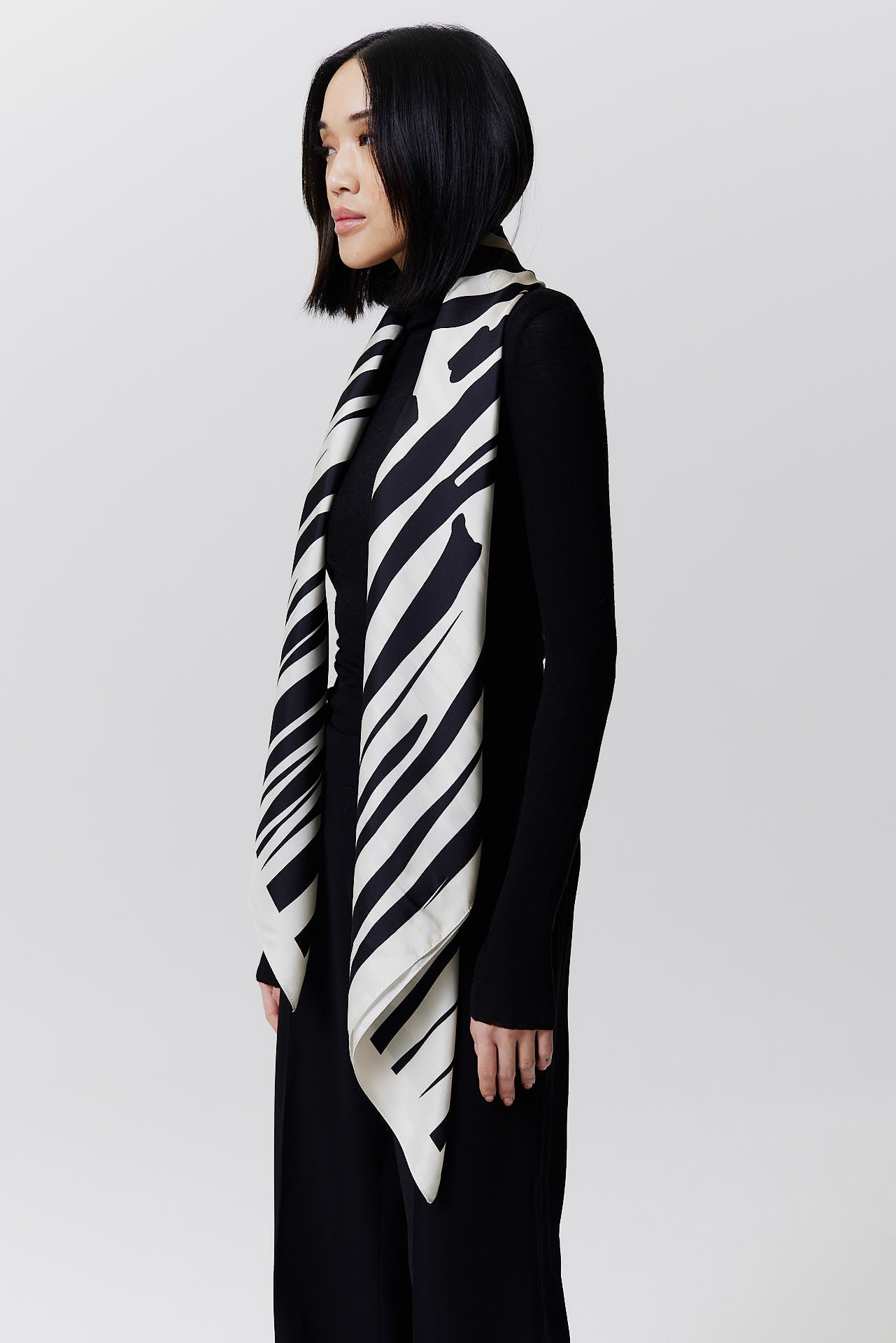 Seidentuch Zebra 123 Black