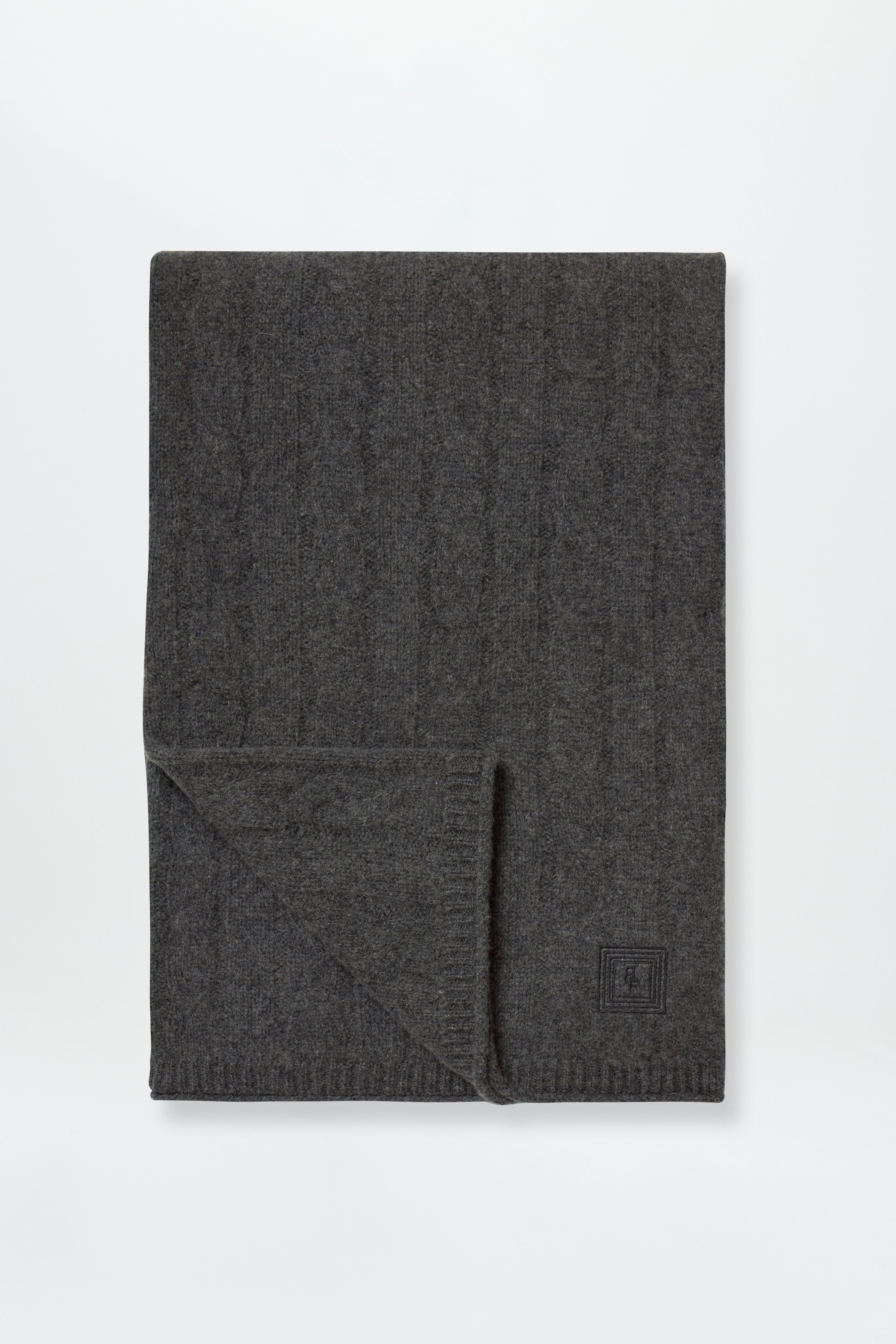 Cashmere Cable Scarf Graphite