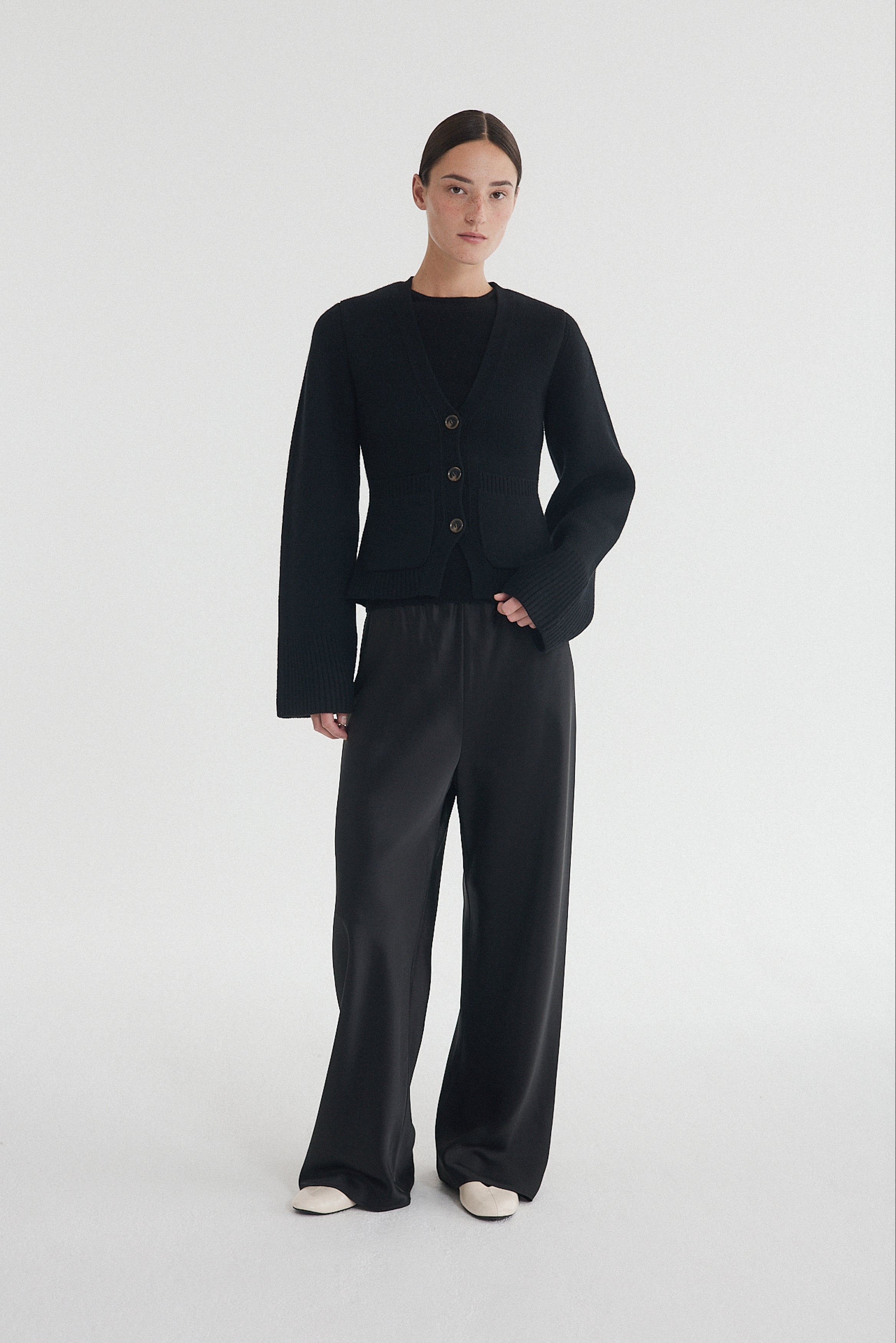 Ada Cardigan Black