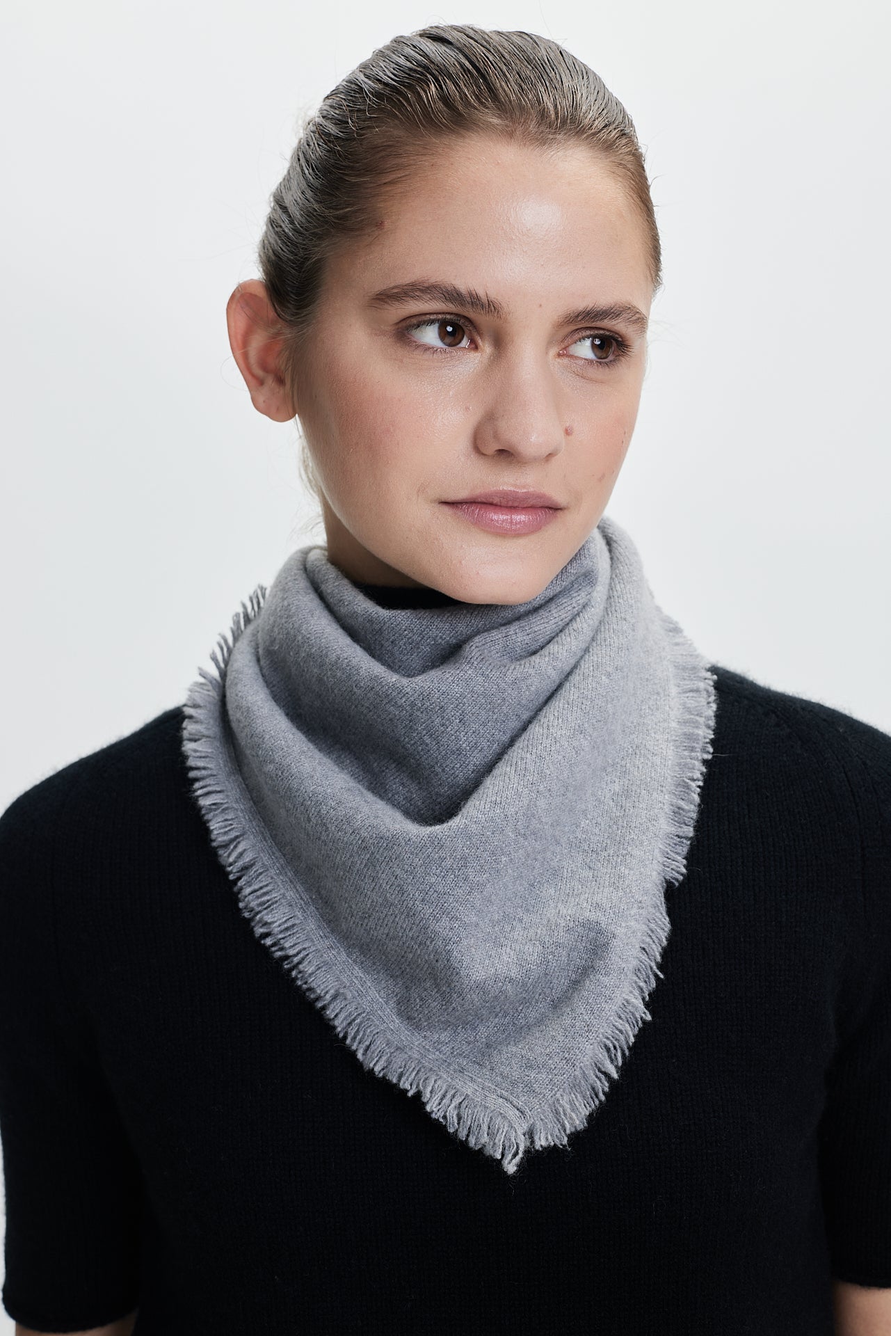 Cashmere Bandana Plain 50 Grey