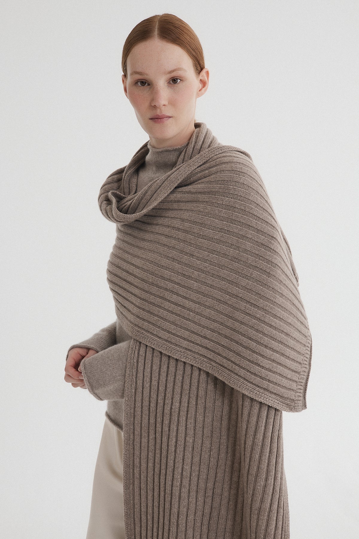 Lio Scarf Taupe