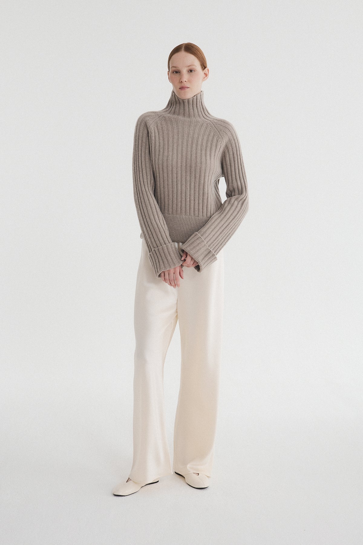 Liora Turtleneck Taupe