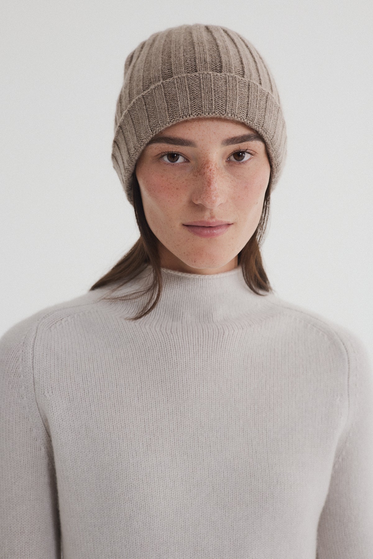 Lou Beanie Taupe