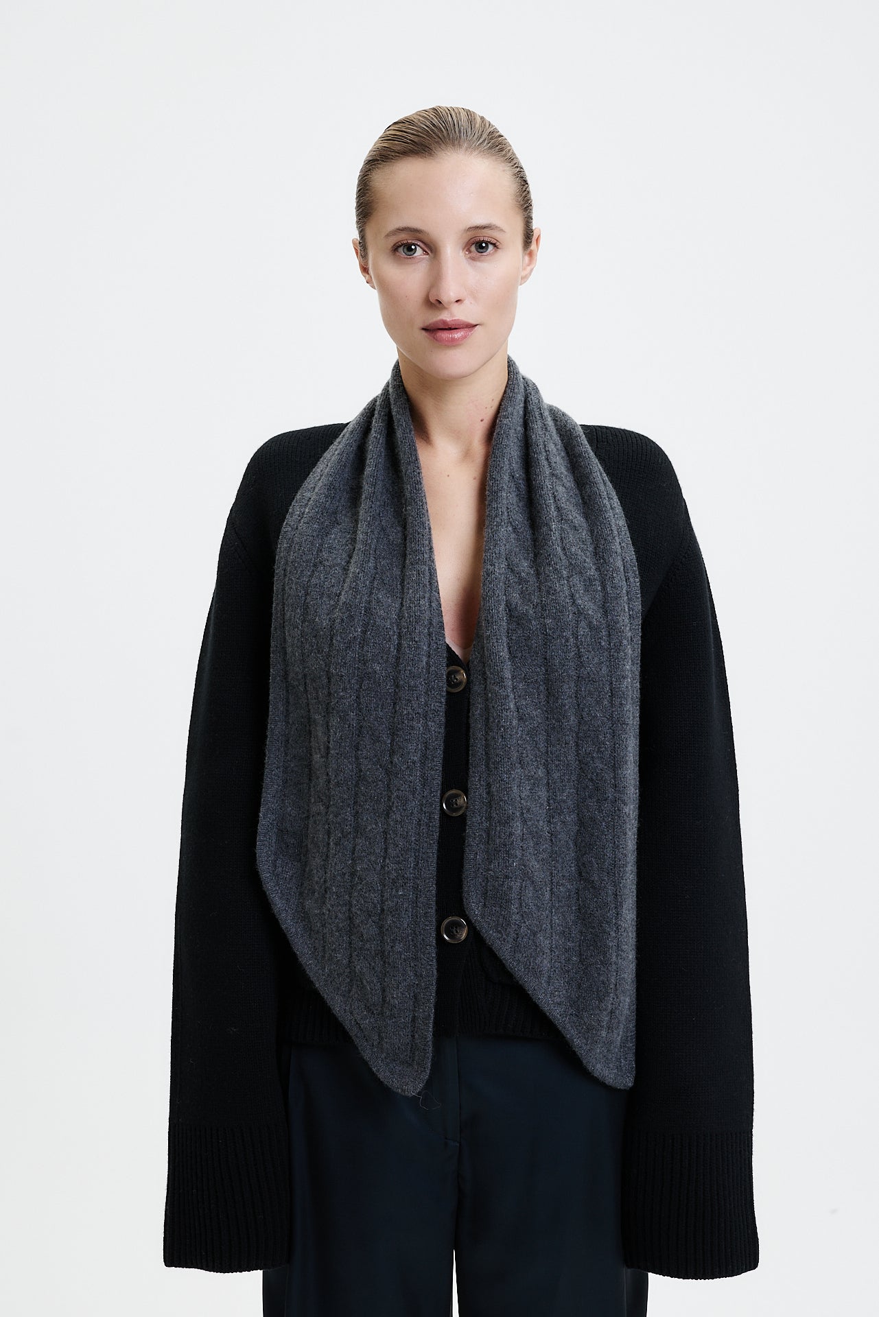 Cashmere Cable Bandeau Graphite