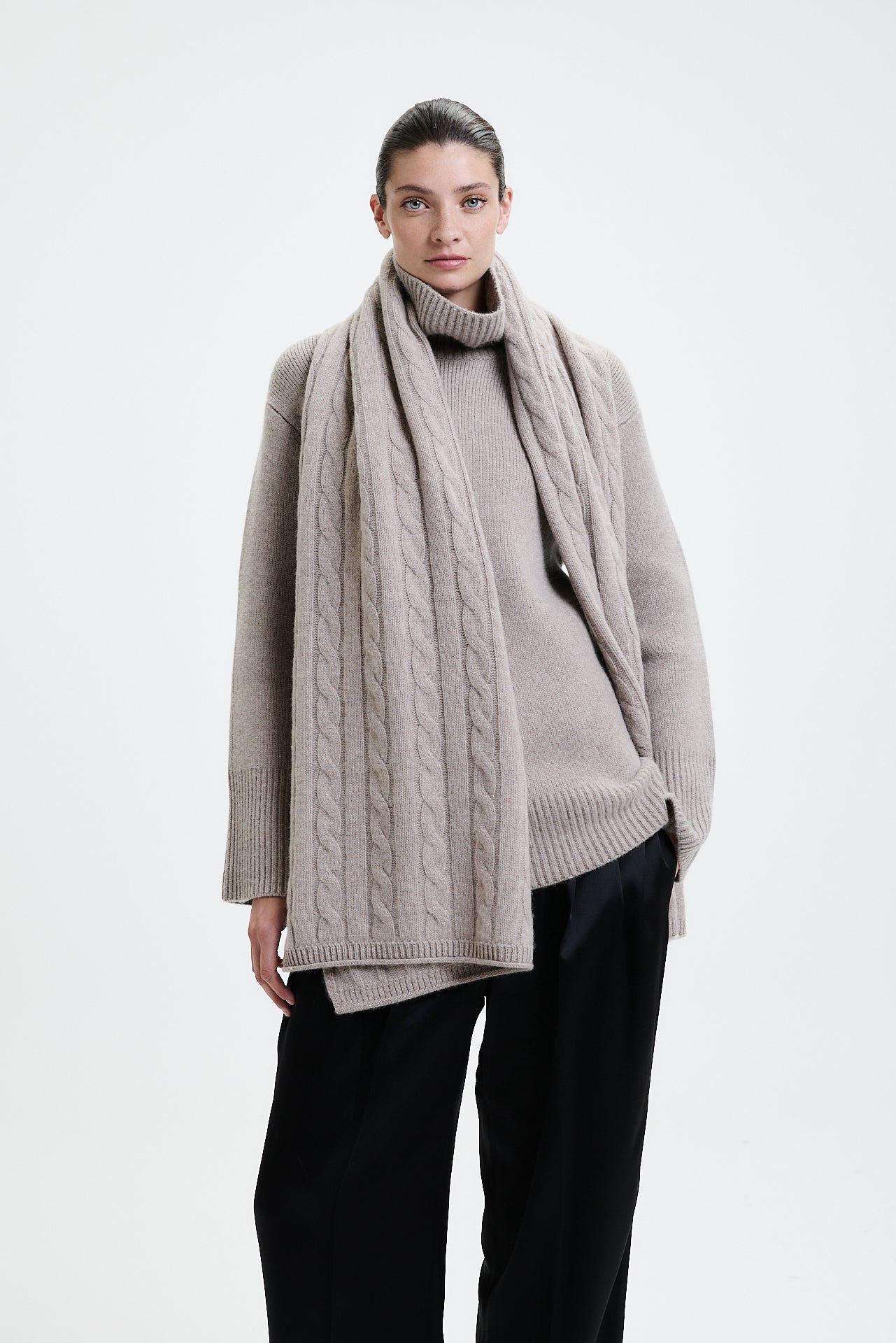Cashmere Scarf Cable Knit Taupe