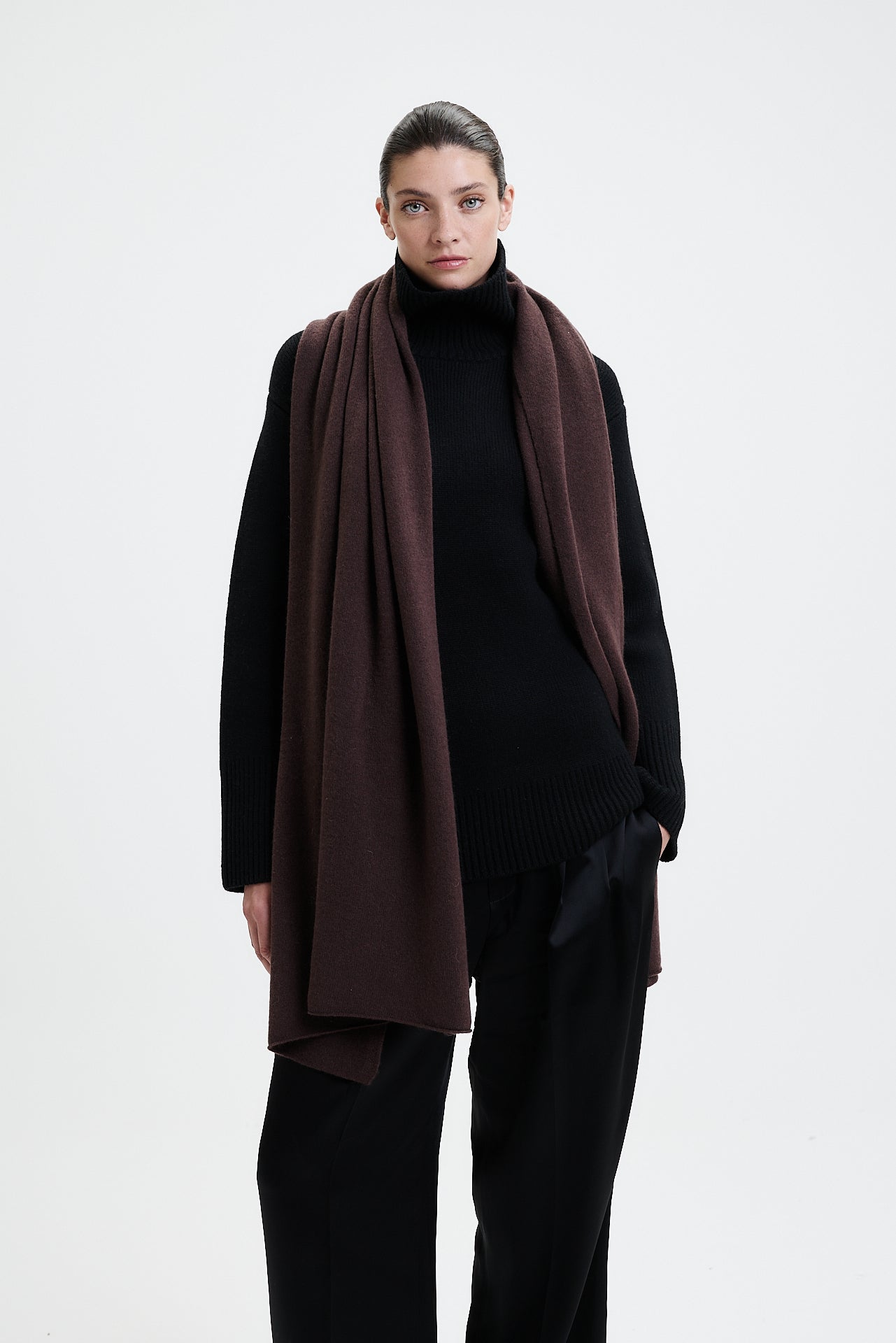 Cashmere Scarf Fine Knit Chocolate