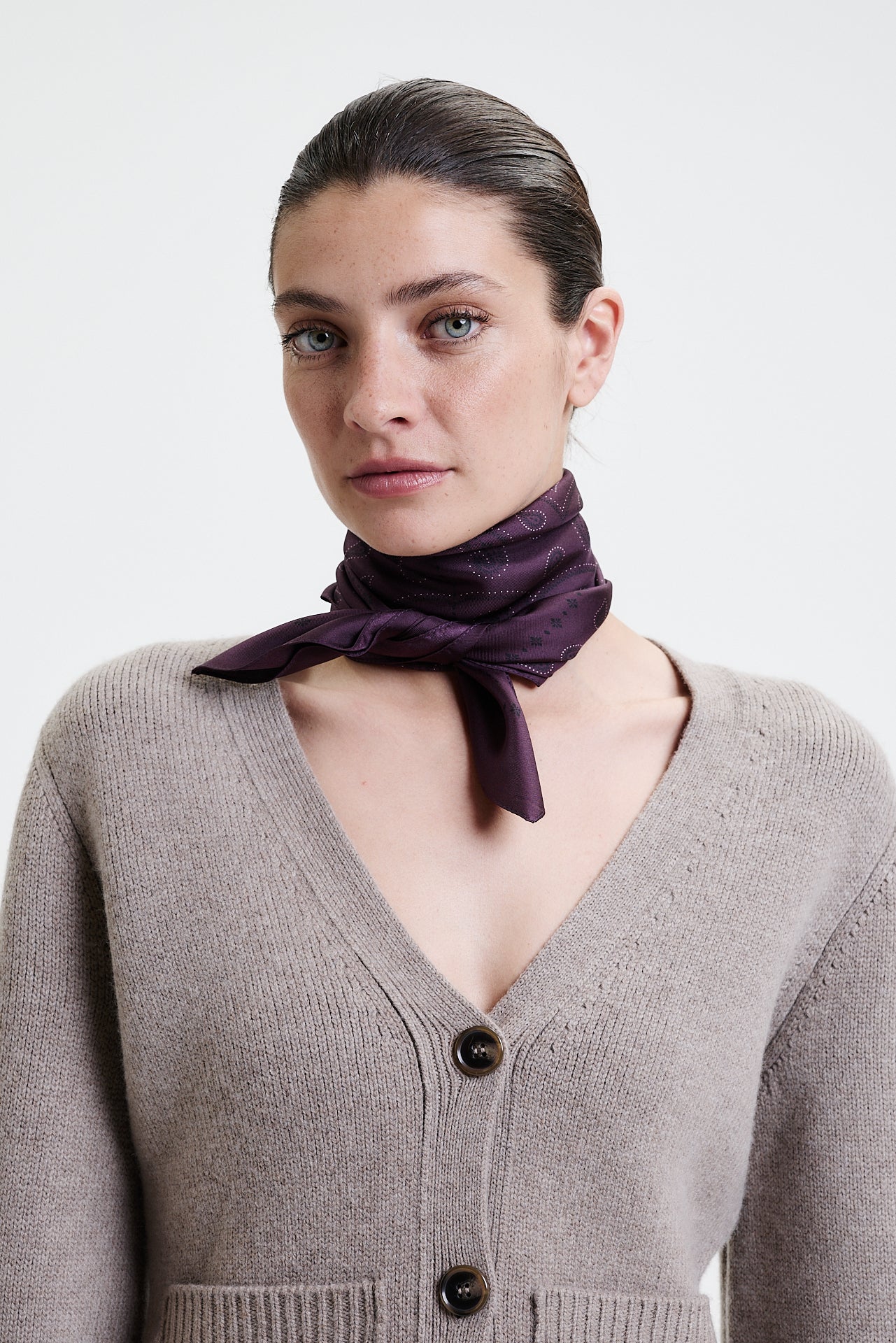 Silk Scarf Paisley 70 Aubergine