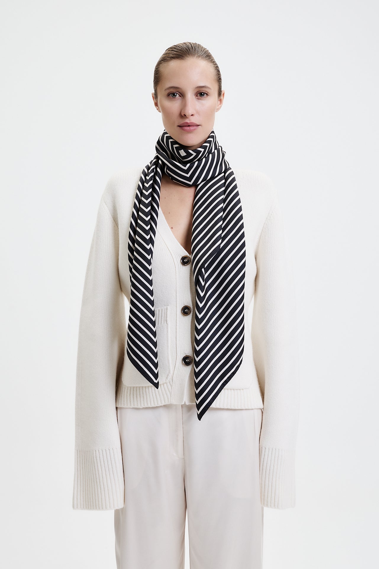 Silk Scarf Squares 123 Black