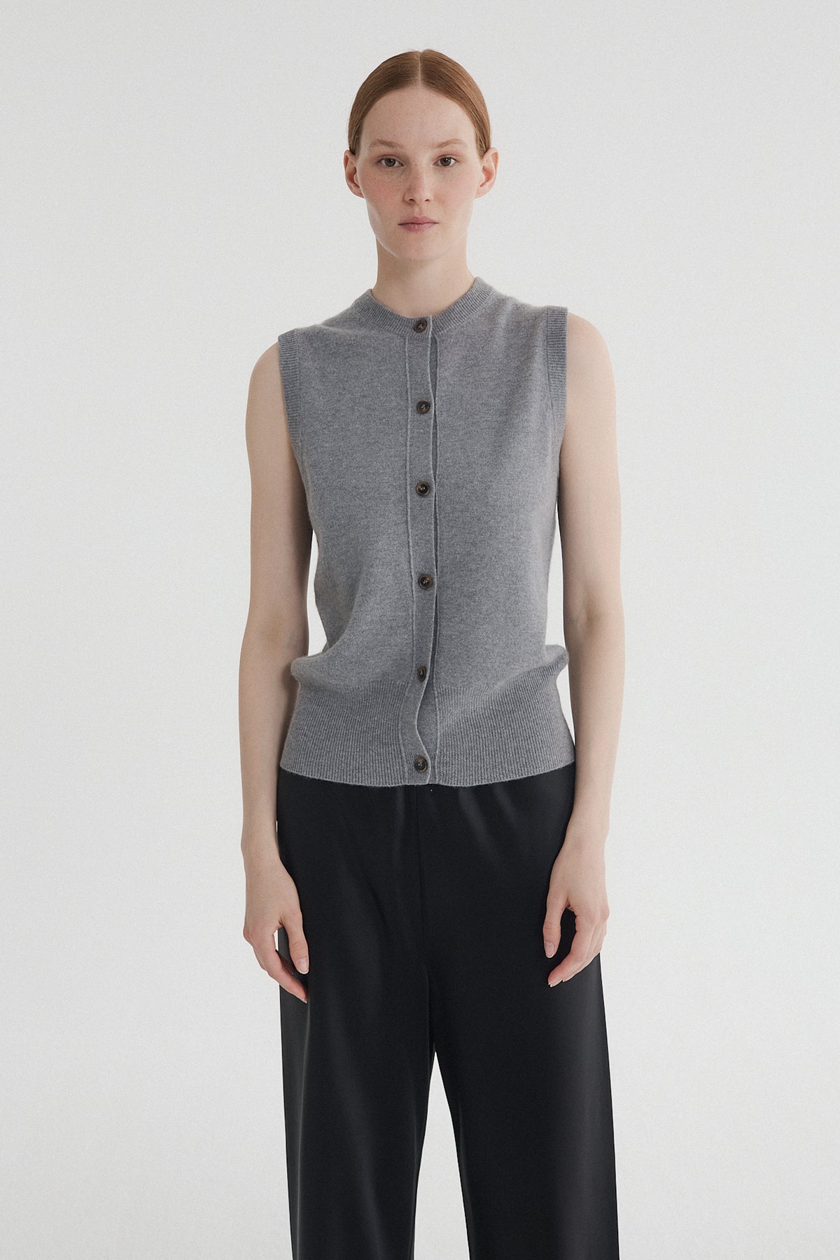 Nabari Vest Grey