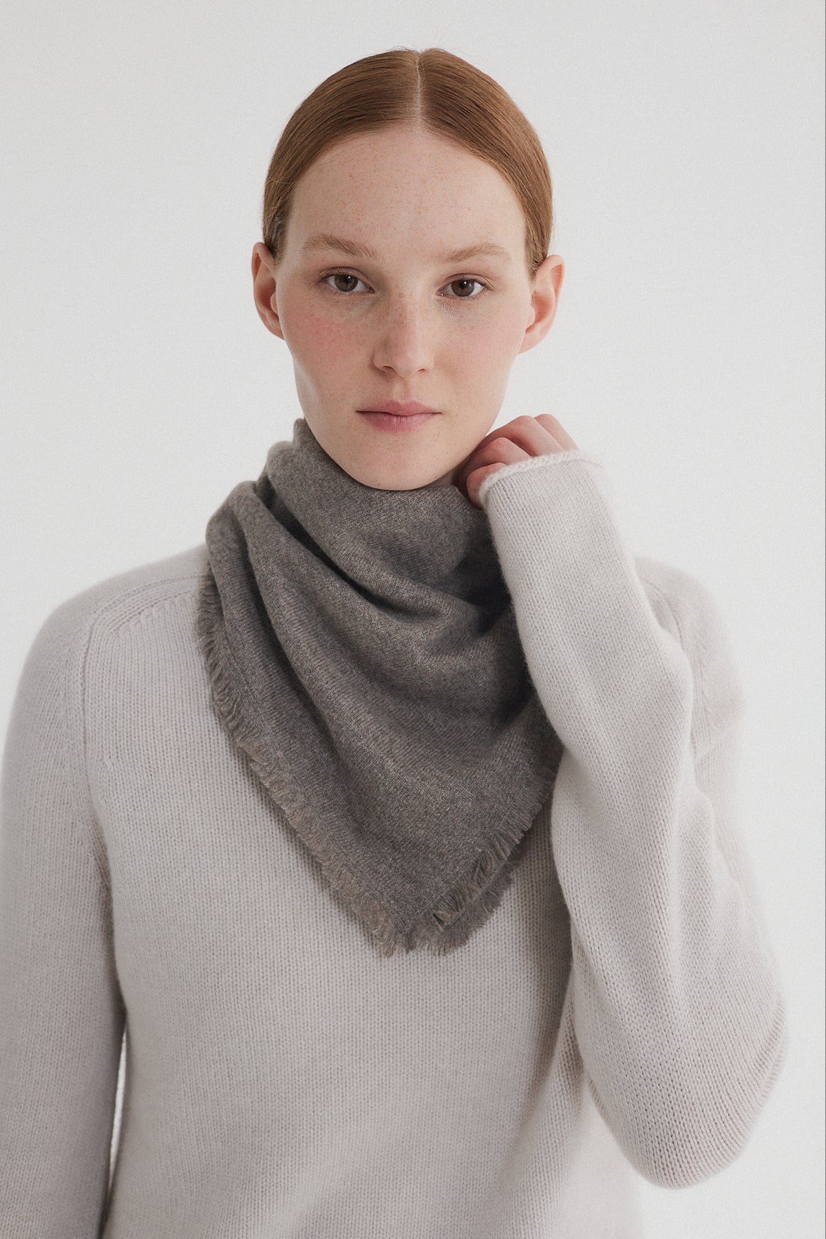 Noa 50 Bandana Dark Mocha