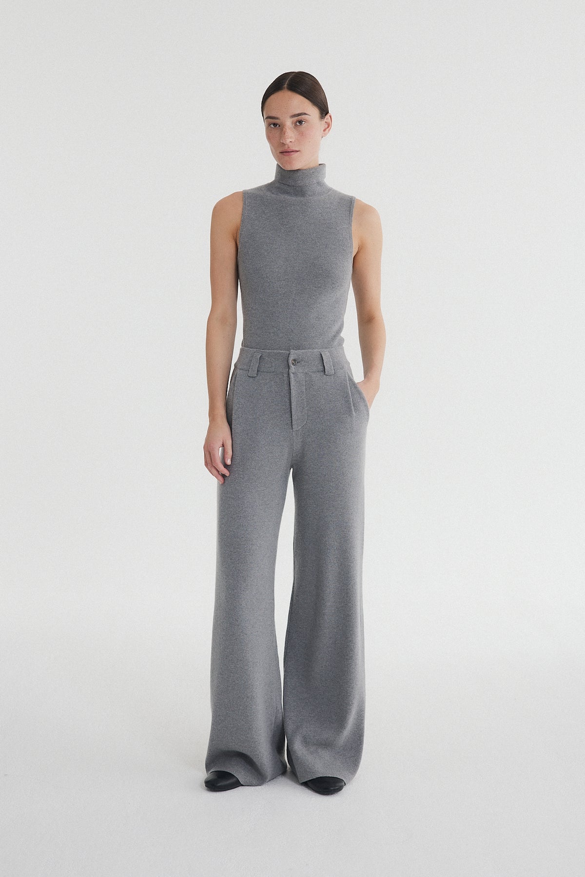 Nola Pants Grey