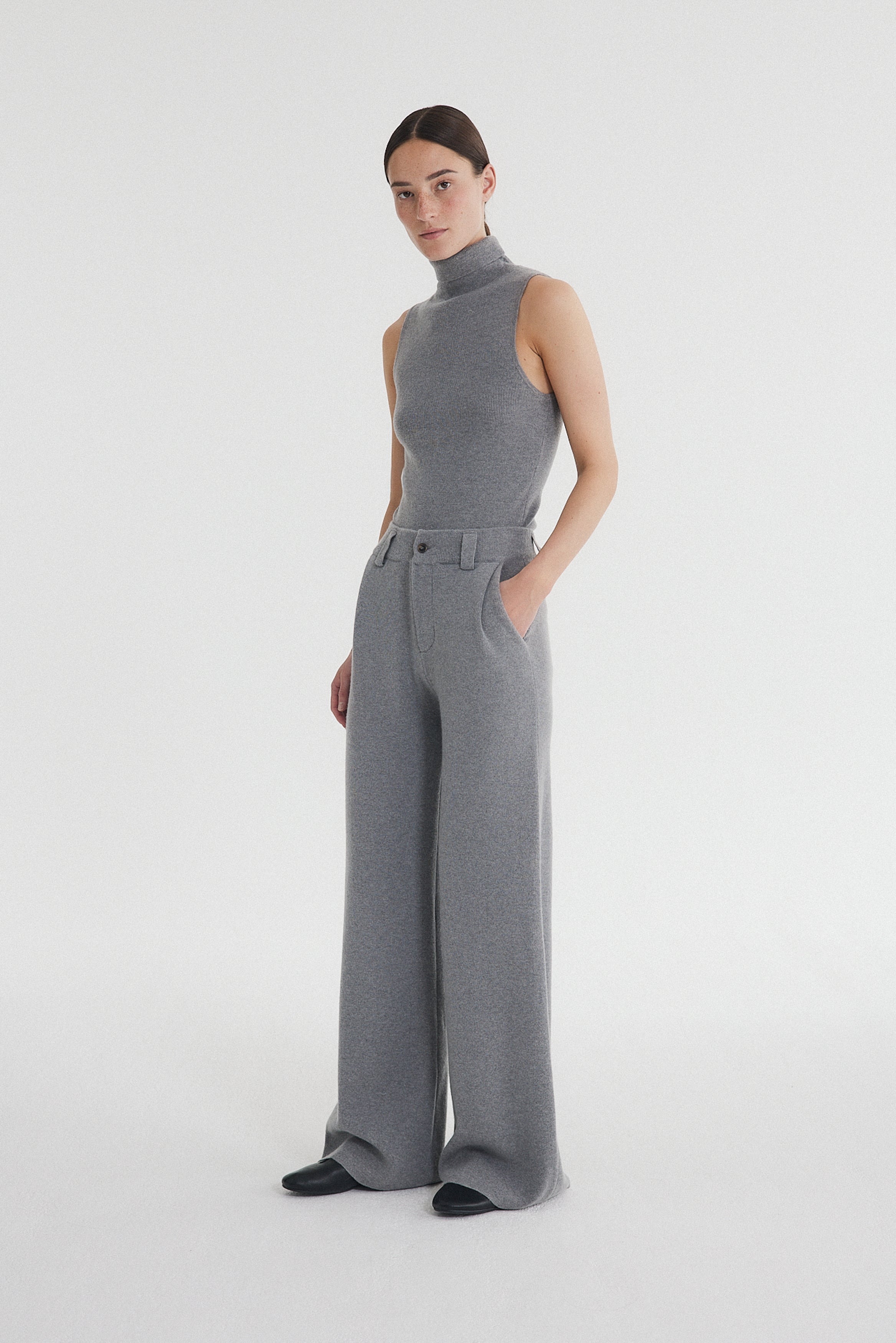 Nola Pants Grey