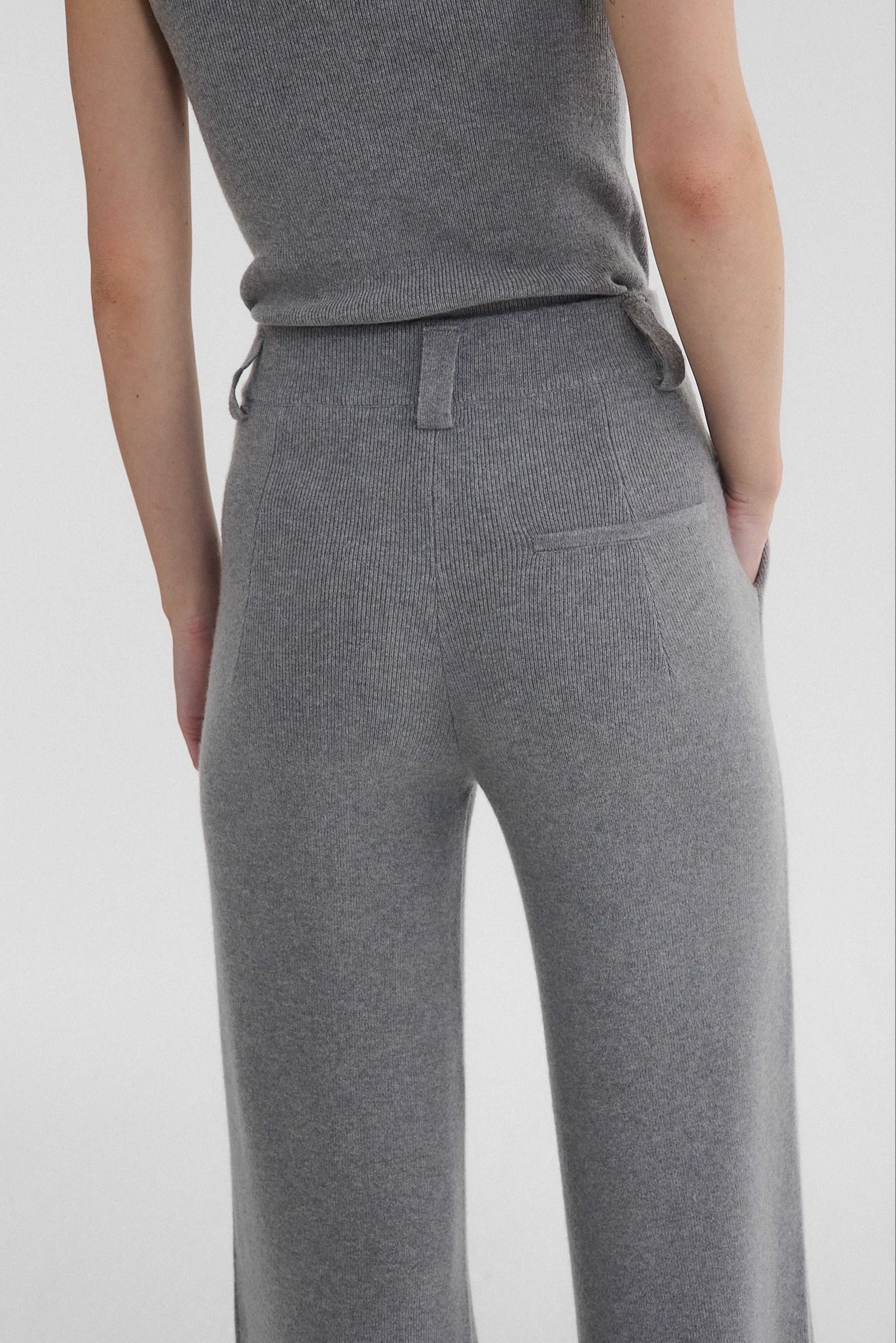 Nola Pants Grey