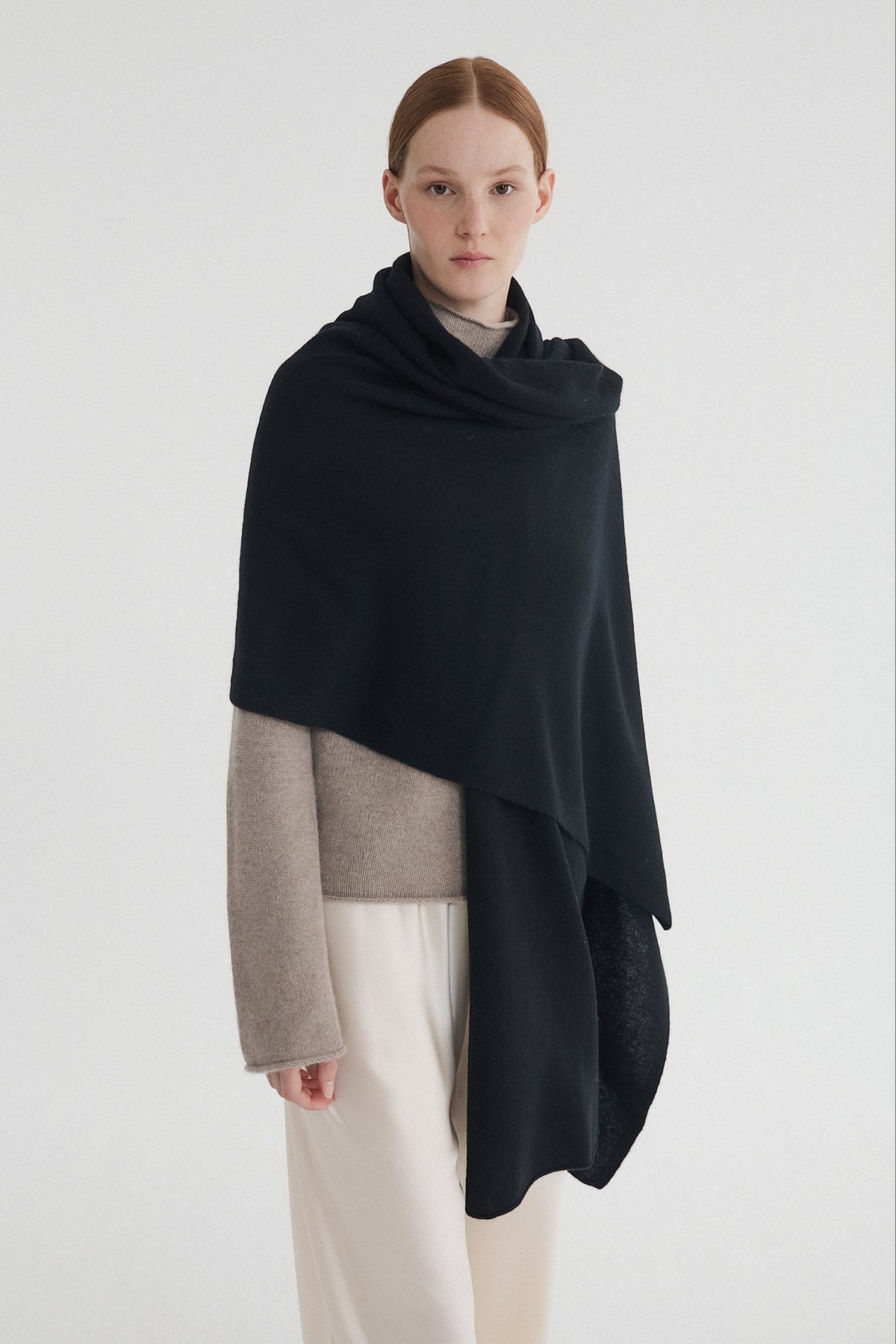 Noval Scarf Black