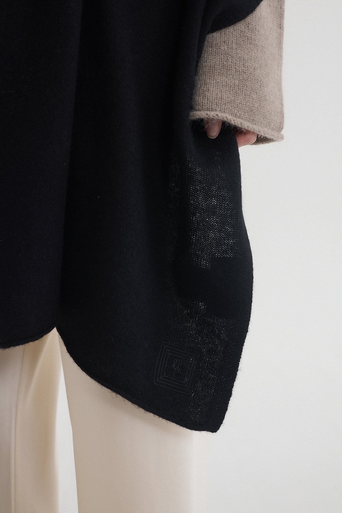 Noval Scarf Black