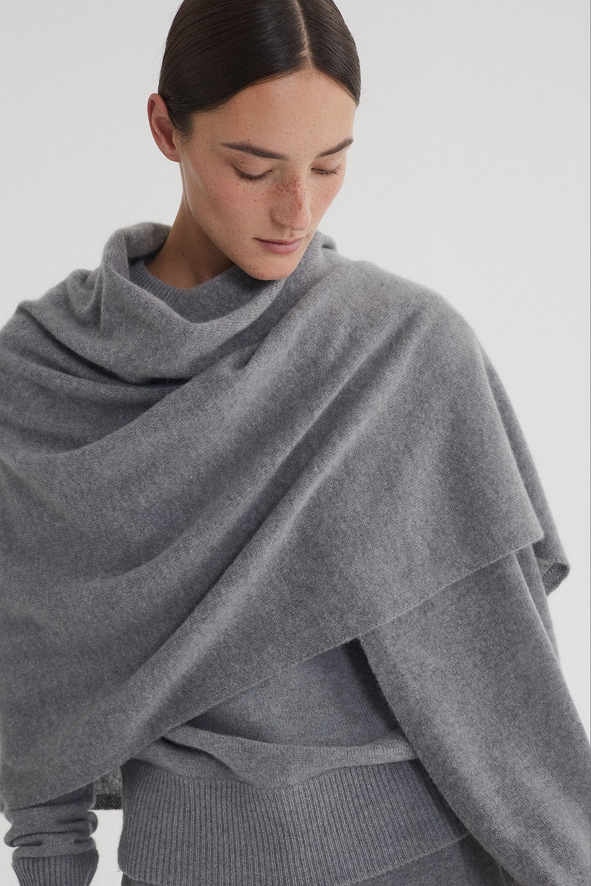 Noval Scarf Grey