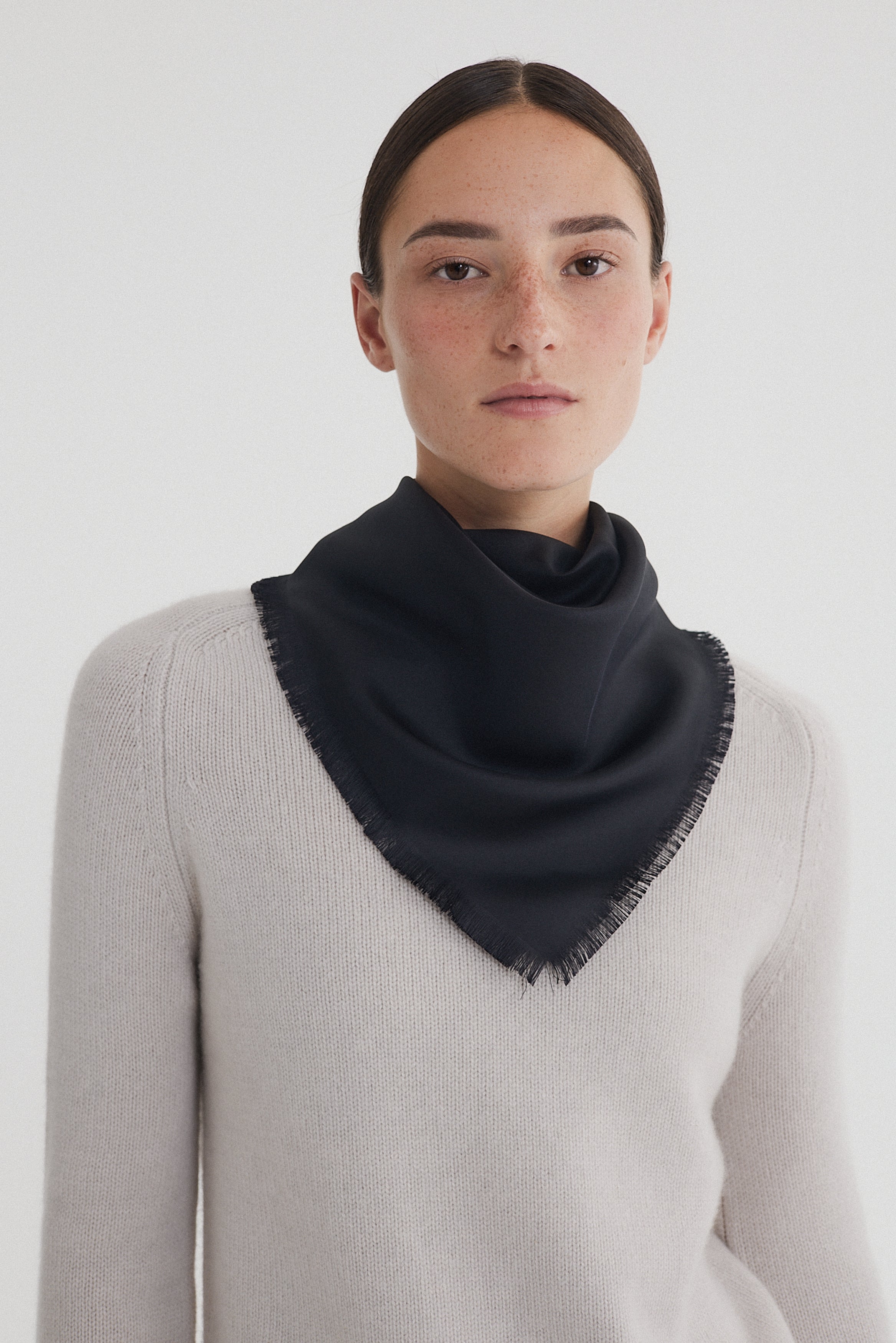Pure Scarf 70 Black