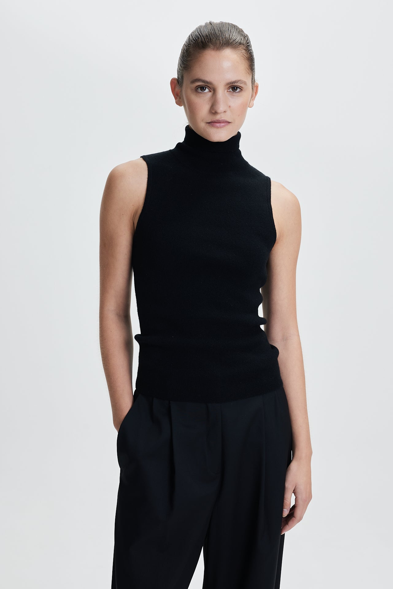 Rib Turtleneck Top Black
