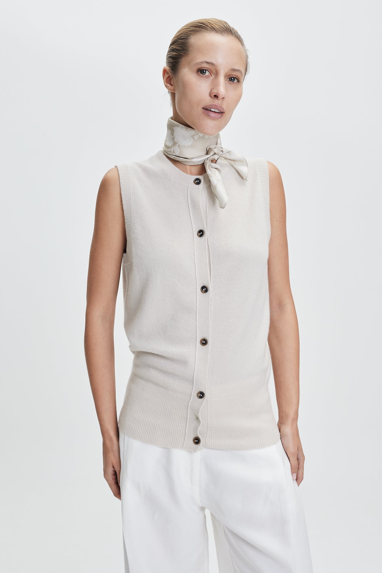 Silk Scarf Blossom 70 Vanilla