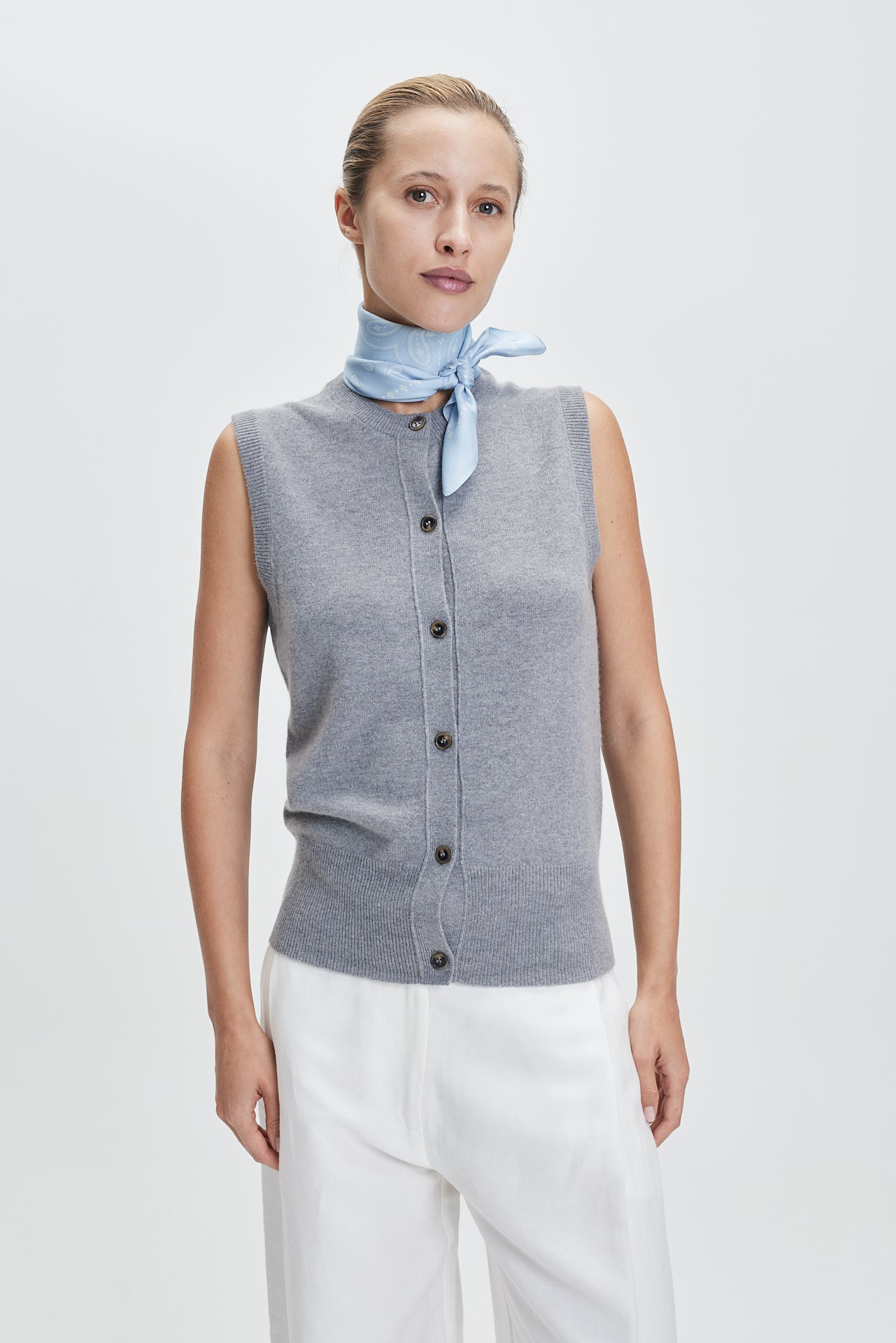 Silk Scarf Paisley 70 Sky