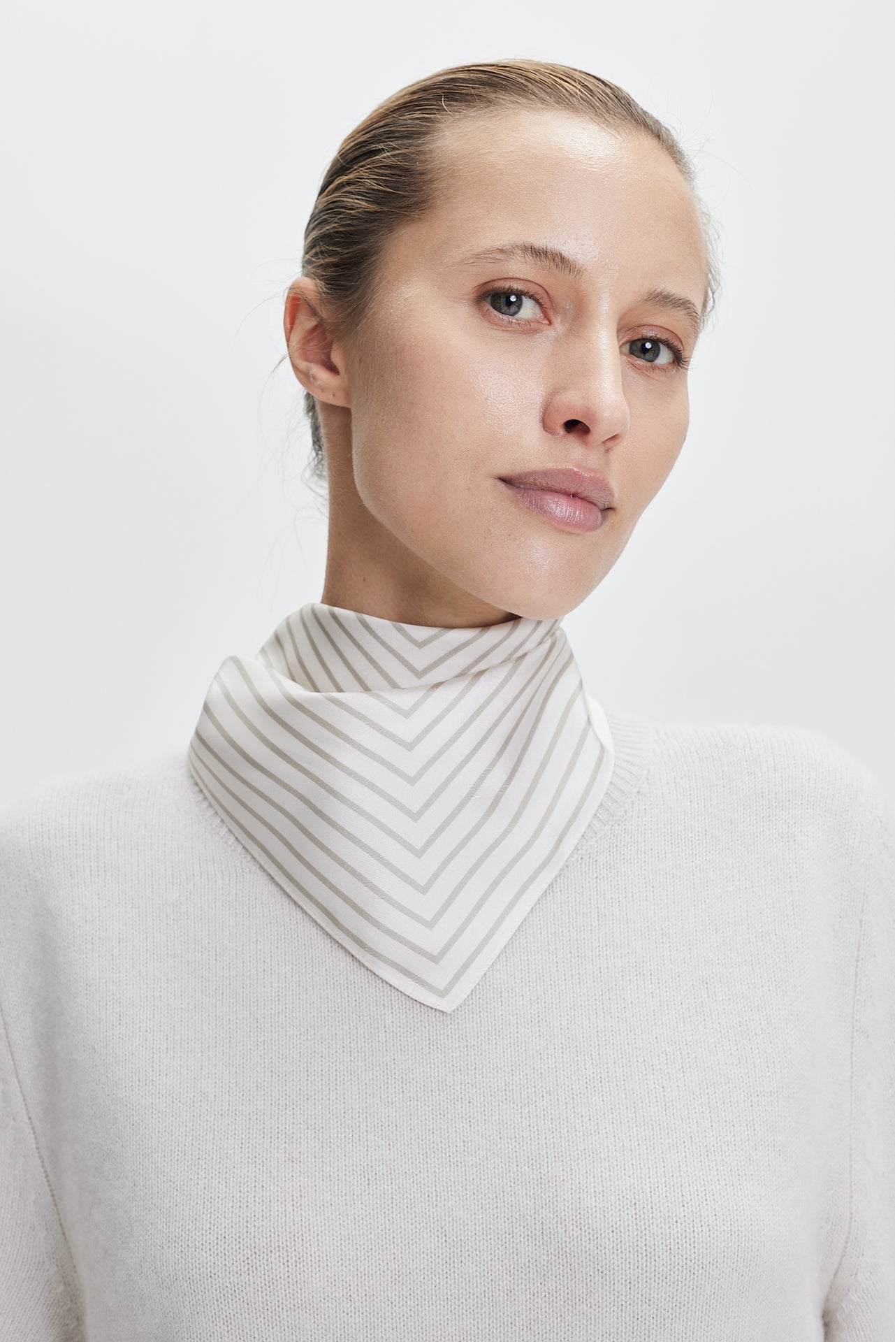 Silk Scarf Squares 50 Cream