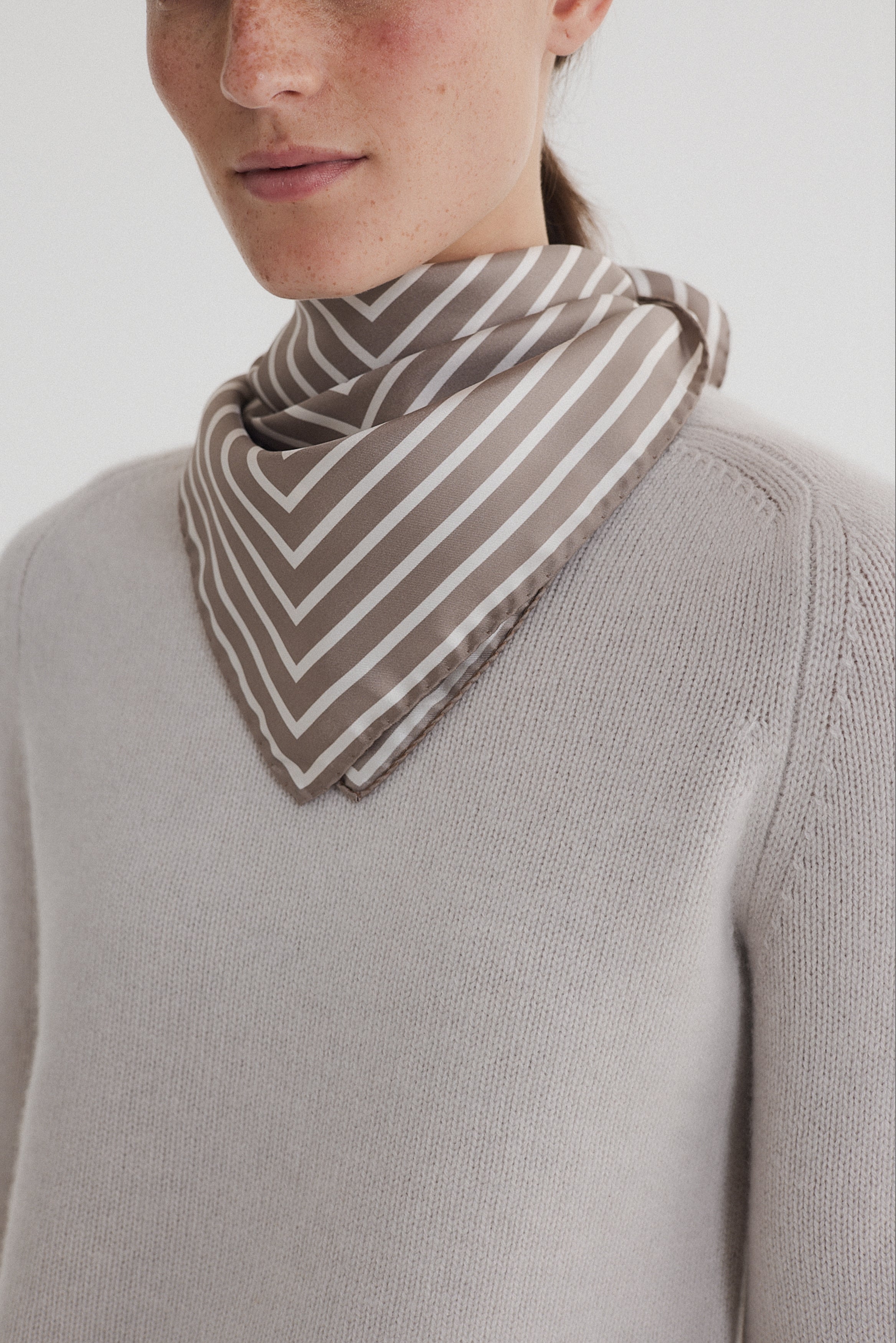 Squares Scarf 70 Mocha