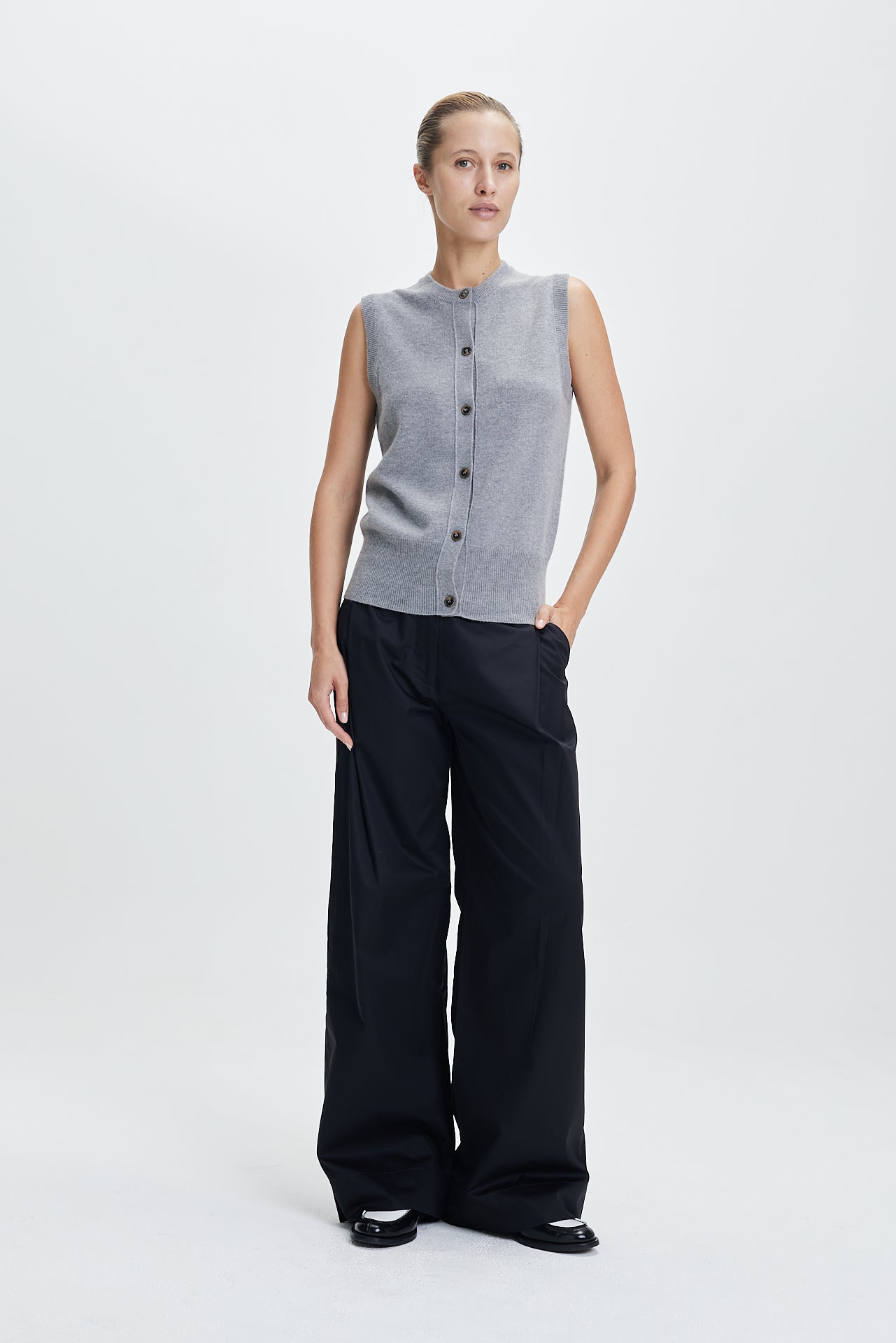 Fine Cashmere Cardigan Vest Grey