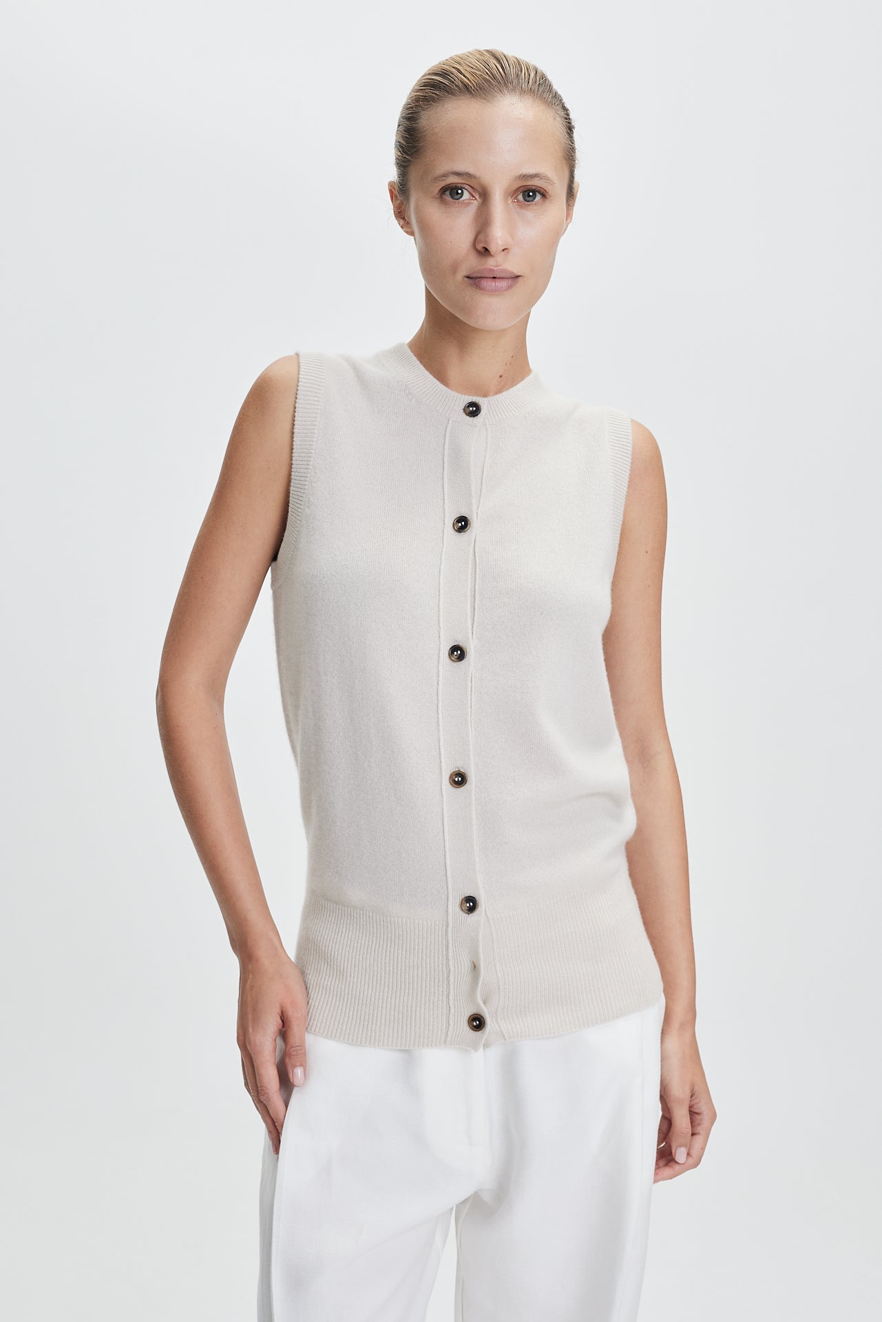 Fine Cashmere Cardigan Vest Vanilla