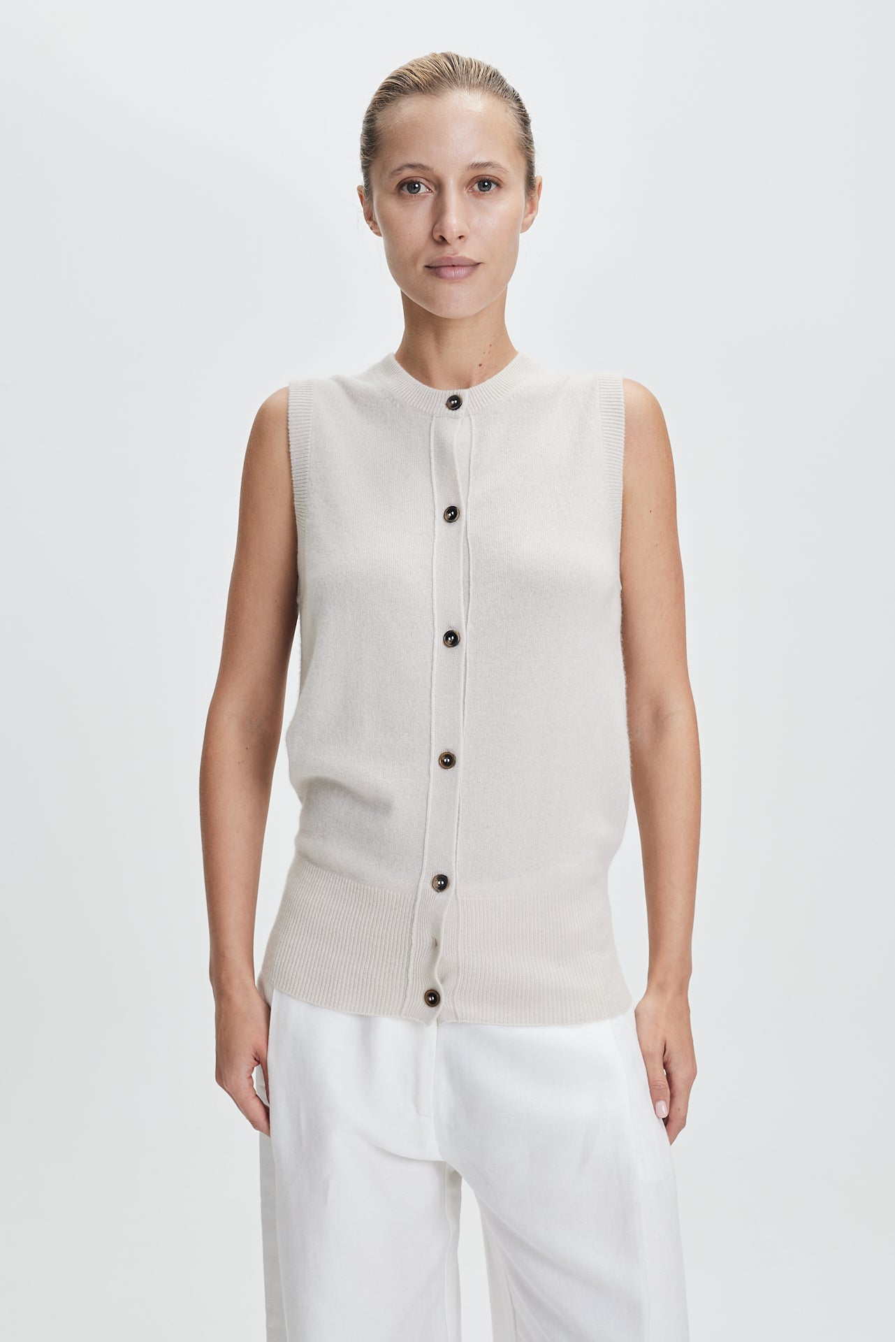 Fine Cashmere Cardigan Vest Vanilla