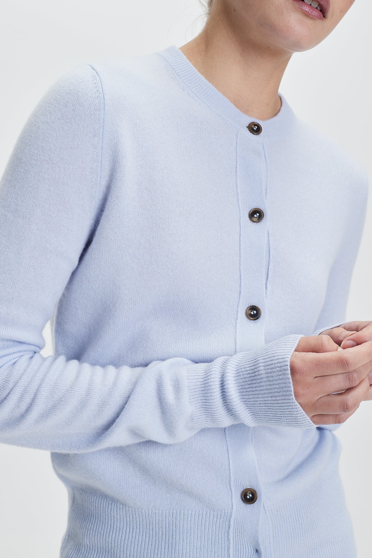 Fine Cashmere Crewneck Cardigan Powder Blue