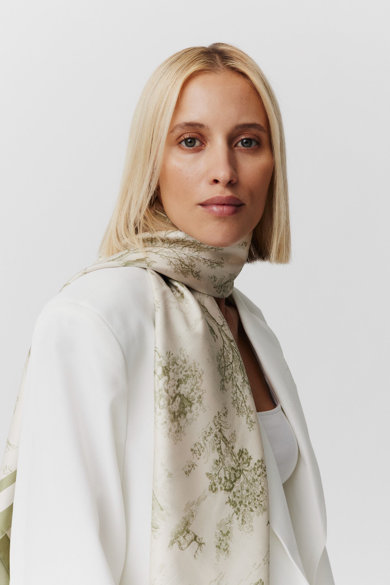 Seidentuch Toile Valentine 123 Pistachio