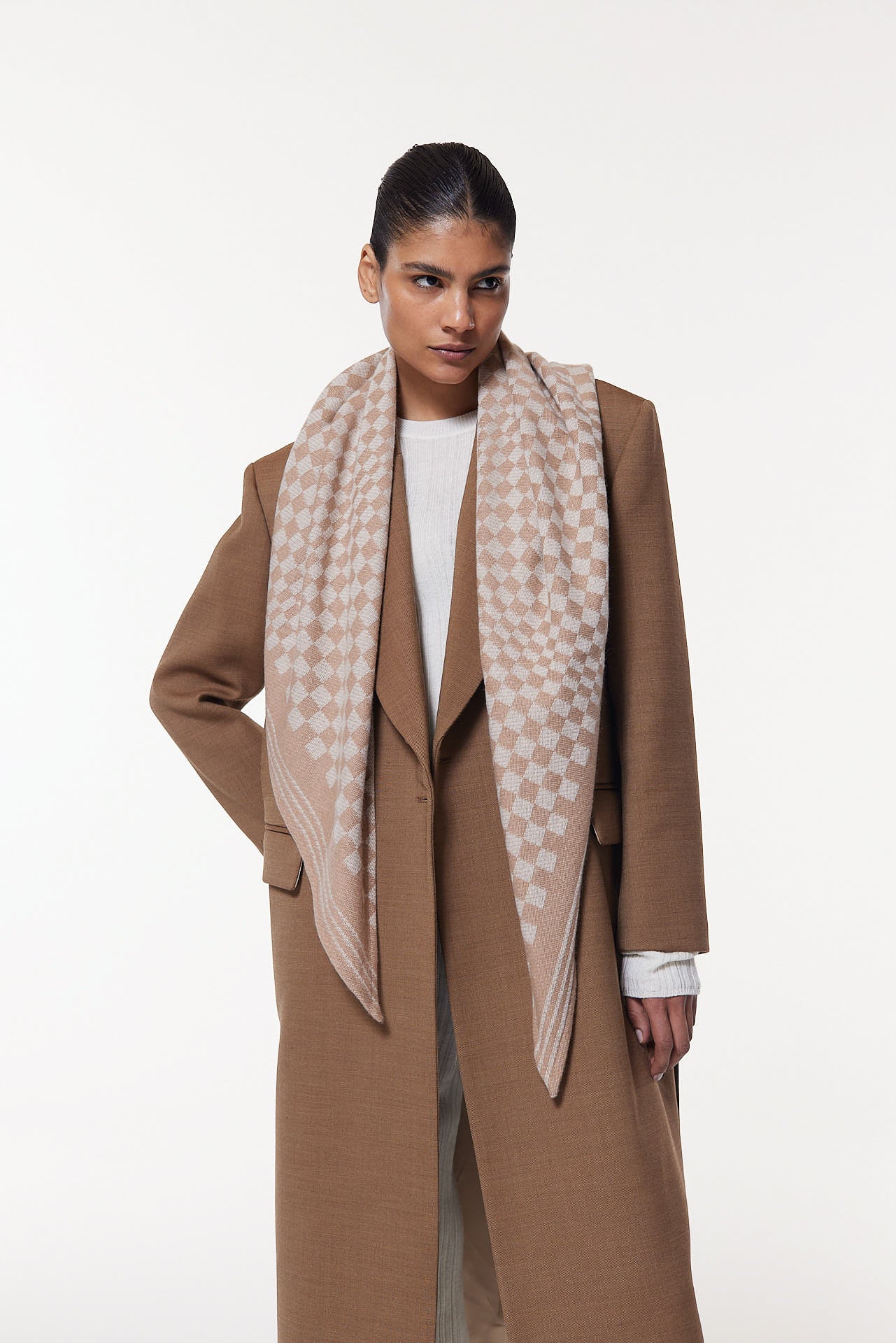Cashmere Jacquard Triangle Beige