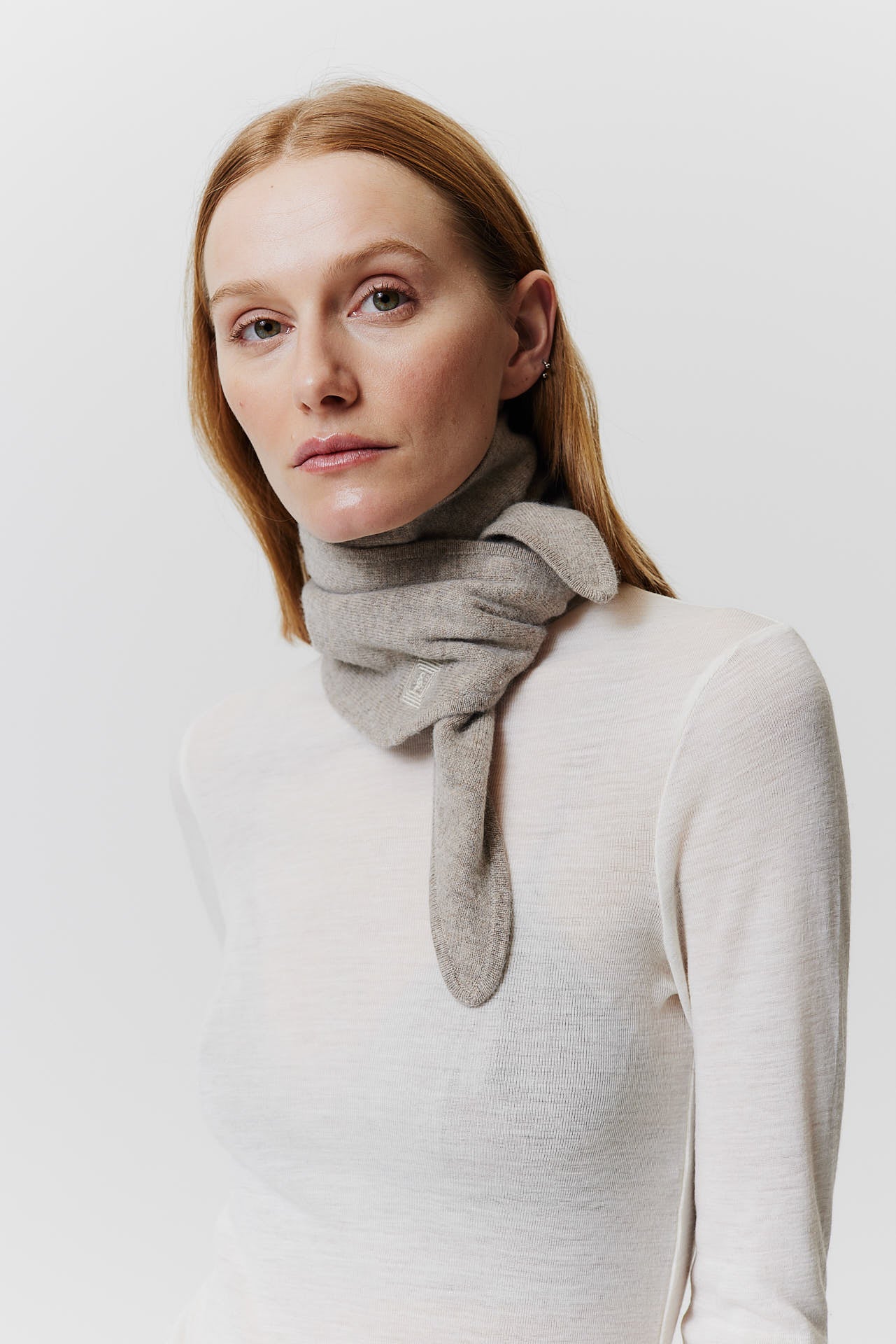 Cashmere Bandeau Fine Knit Beige