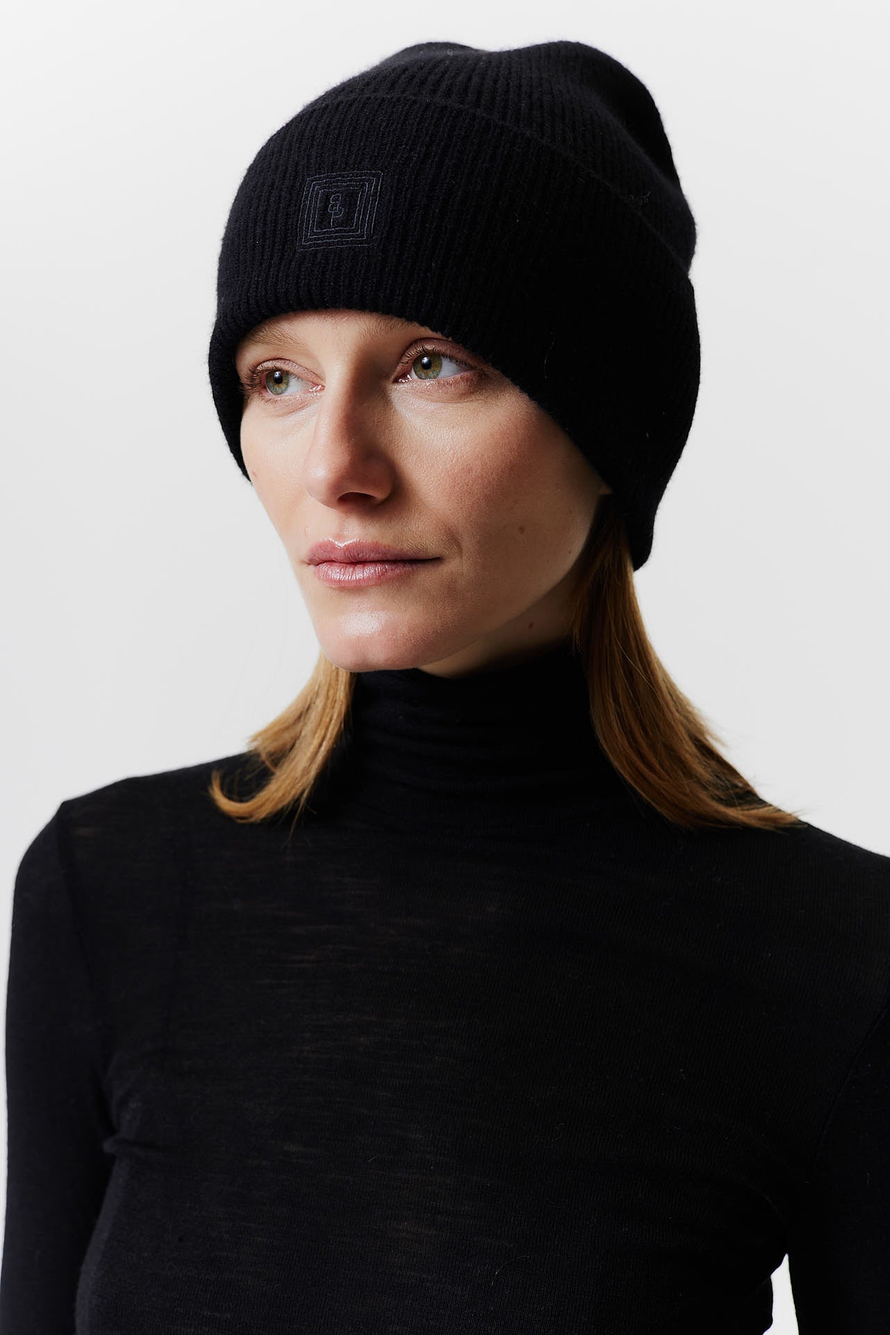 Cashmere Beanie Classic Knit Black