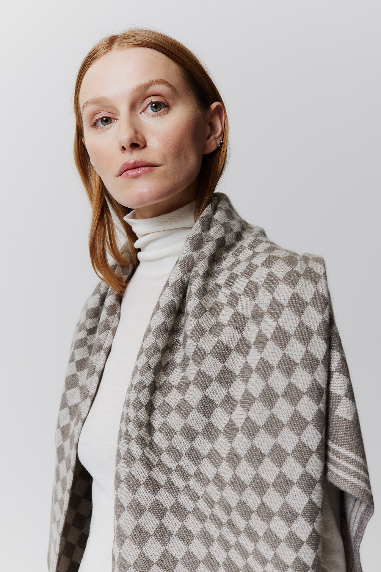 Kaschmir Triangle Jacquard Taupe