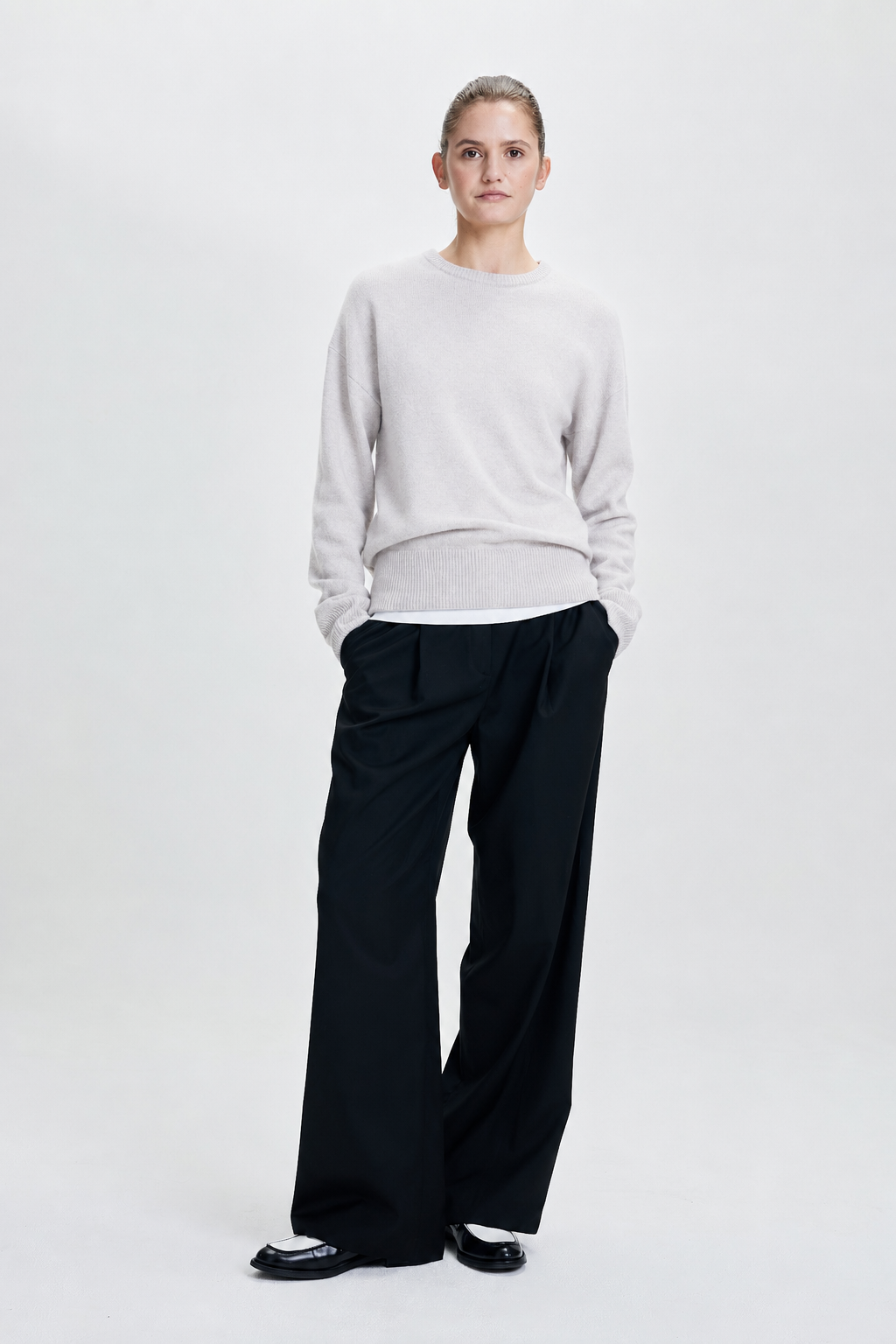 Fine Crewneck Sweater Moon
