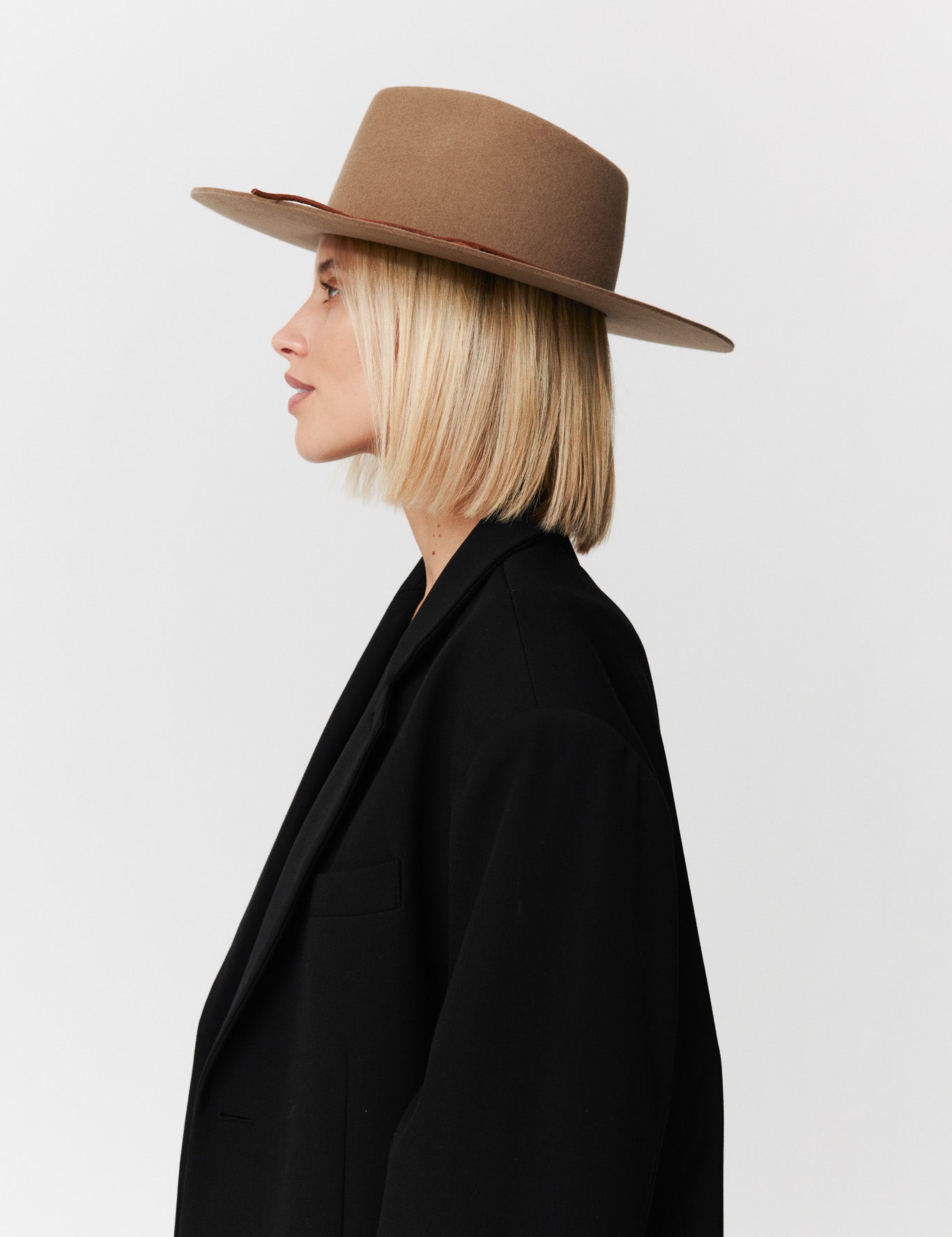 Fedora Hut Damen aus Merino Wolle Hazelnut Prinz Berlin Lookbook