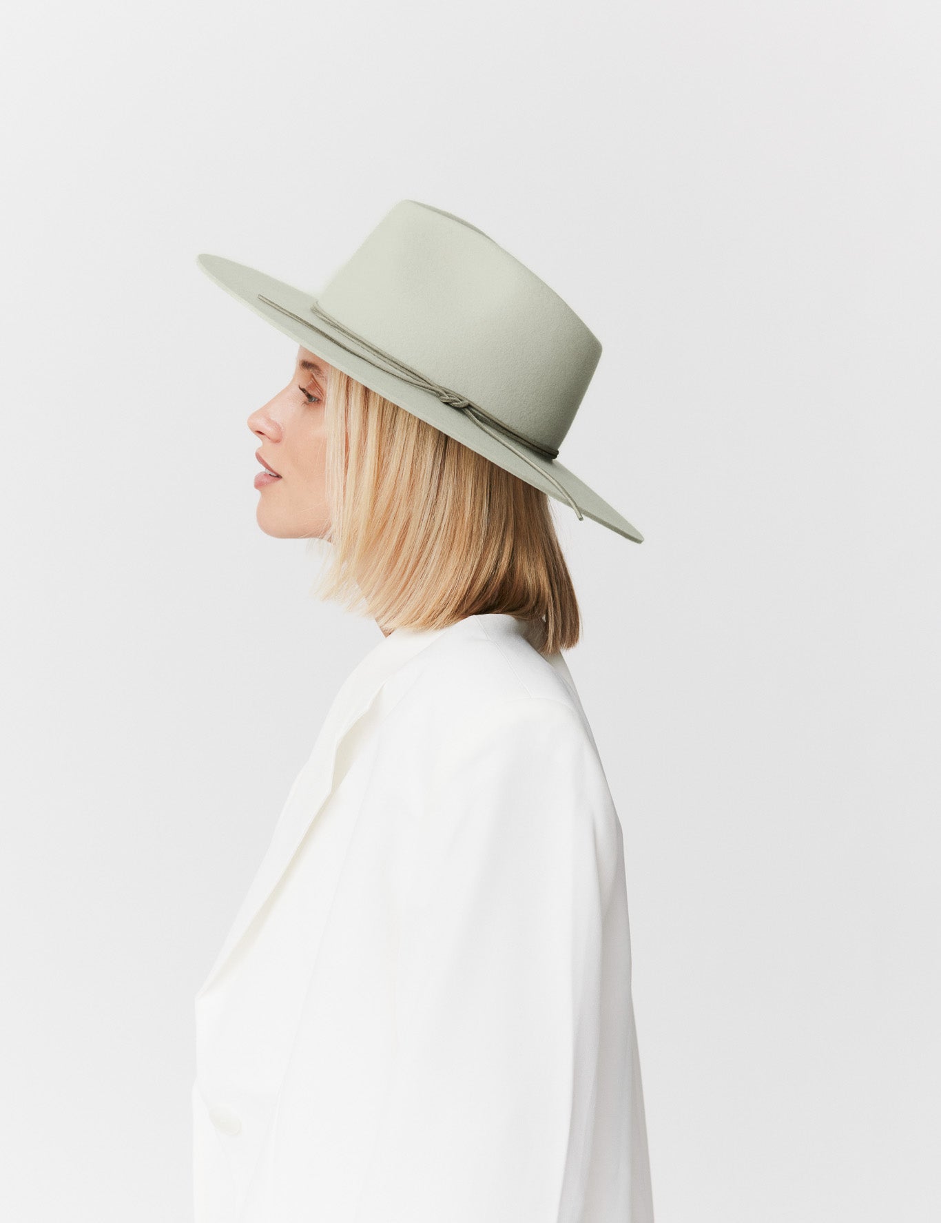 Fedora Hut Damen aus Merino Wolle Sage Prinz Berlin Lookbook