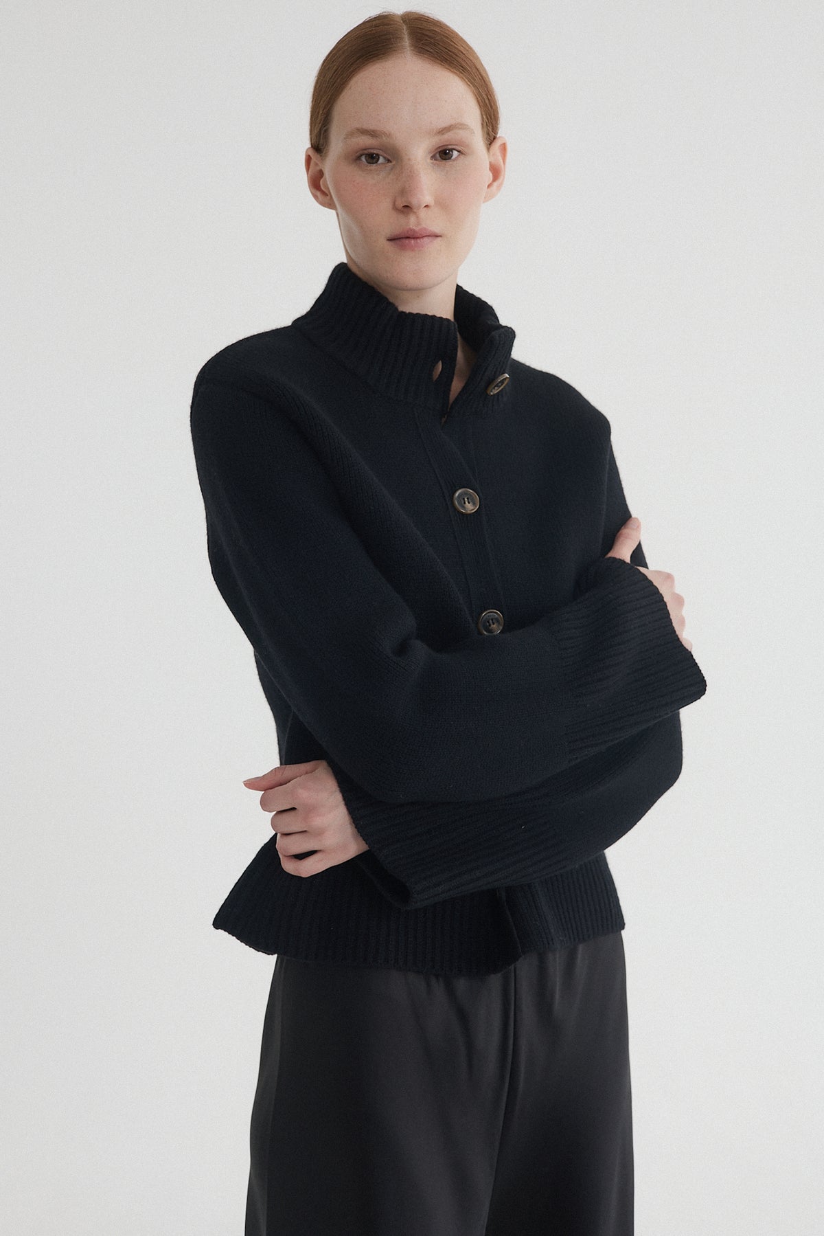 Alma Cardigan Black