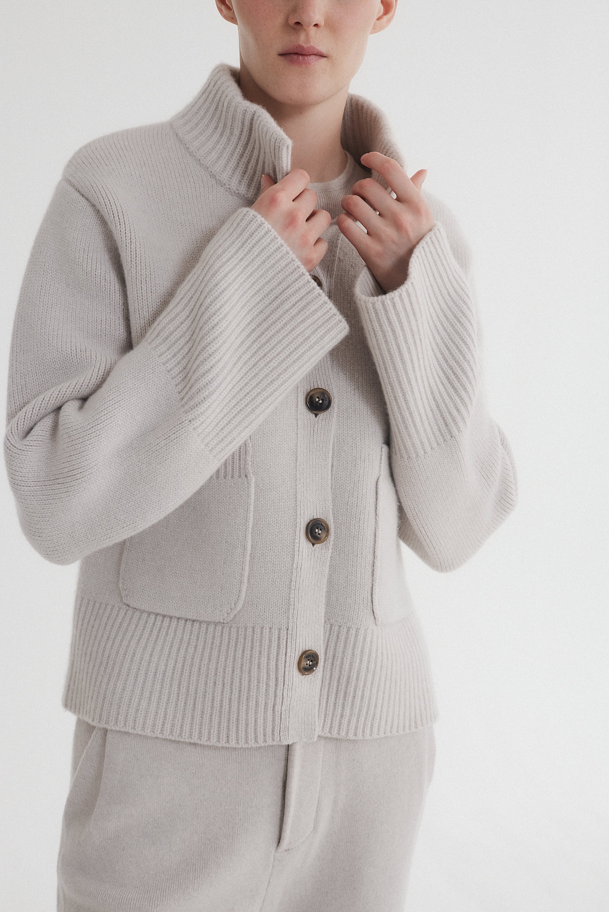 Alma Cardigan Moon