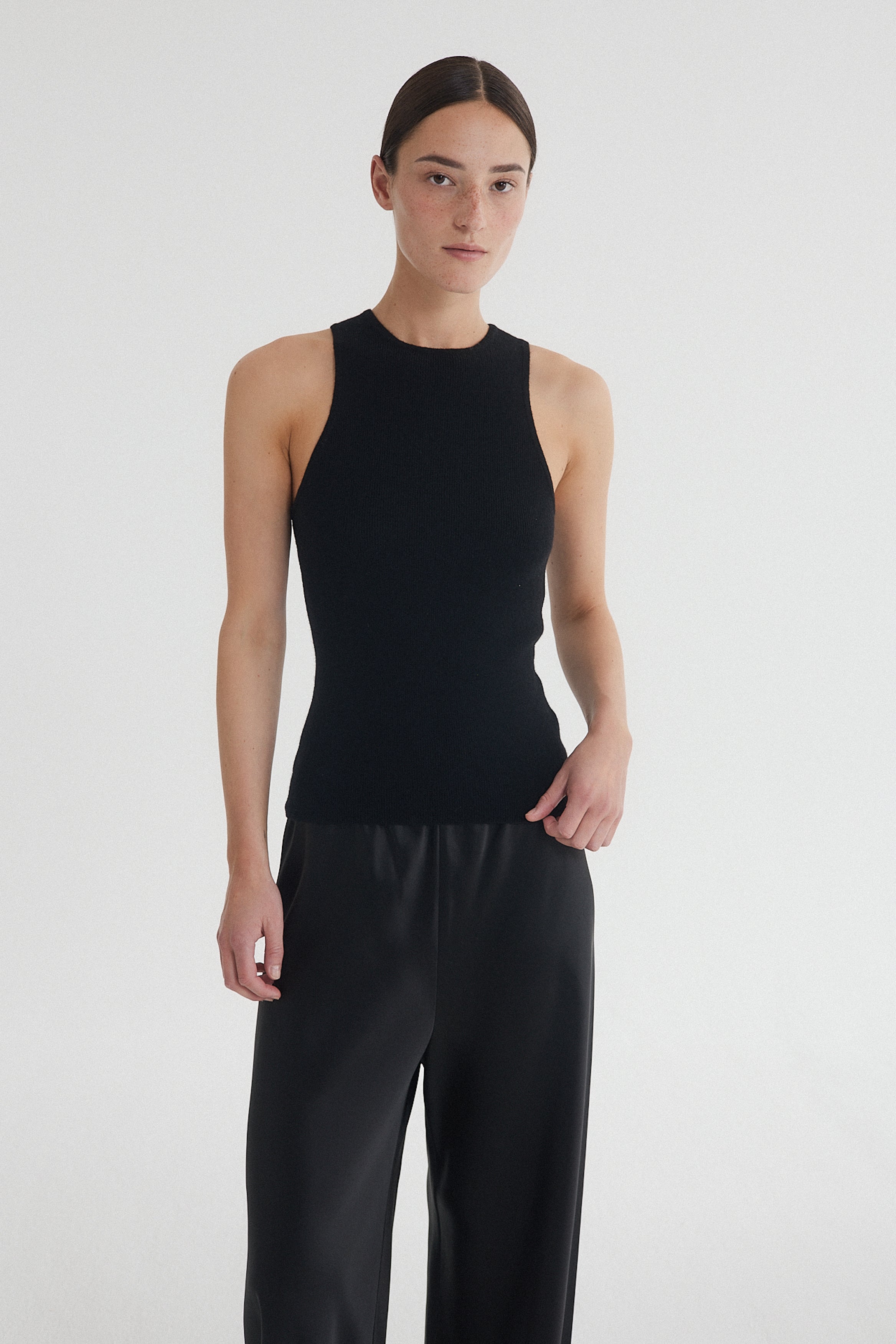Caia Top Black